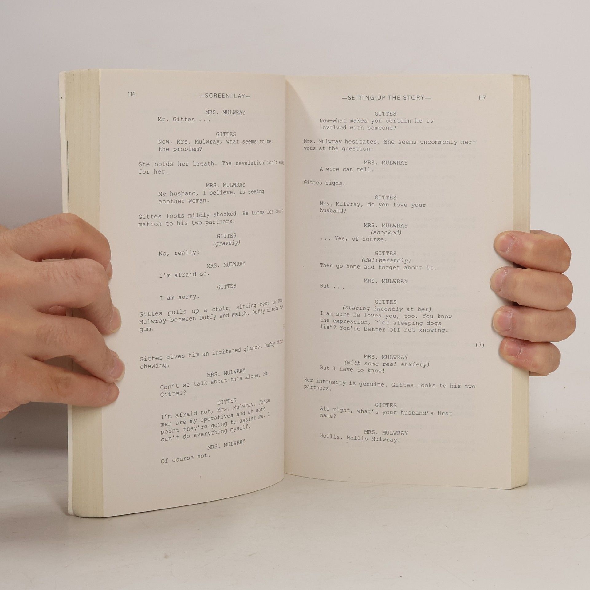 Syd Field Screenplay. The Foundations of Screenwriting