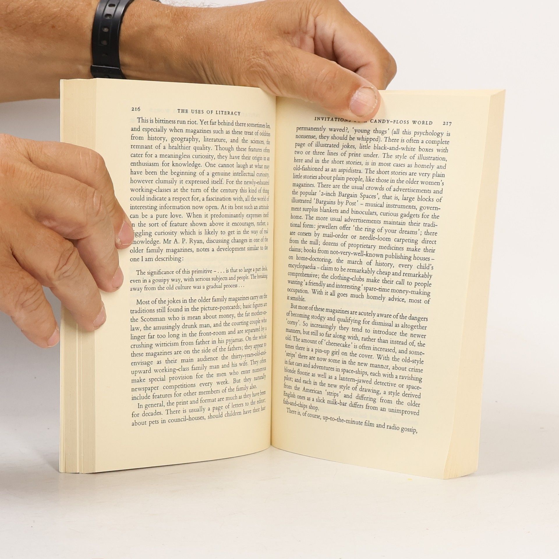 Richard Hoggart The Uses of Literacy