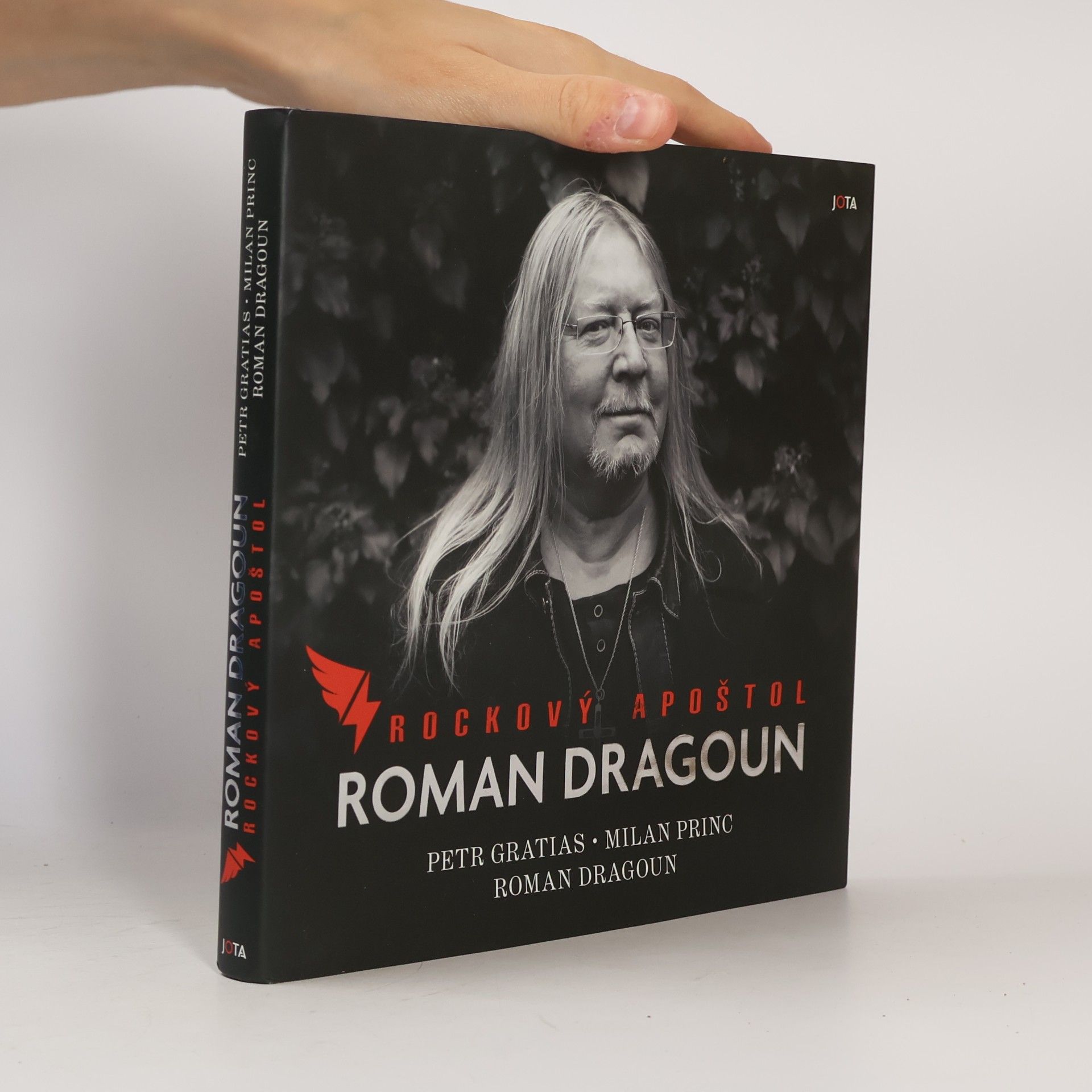Prince Milan Benton Roman Dragoun. Rockový apoštol