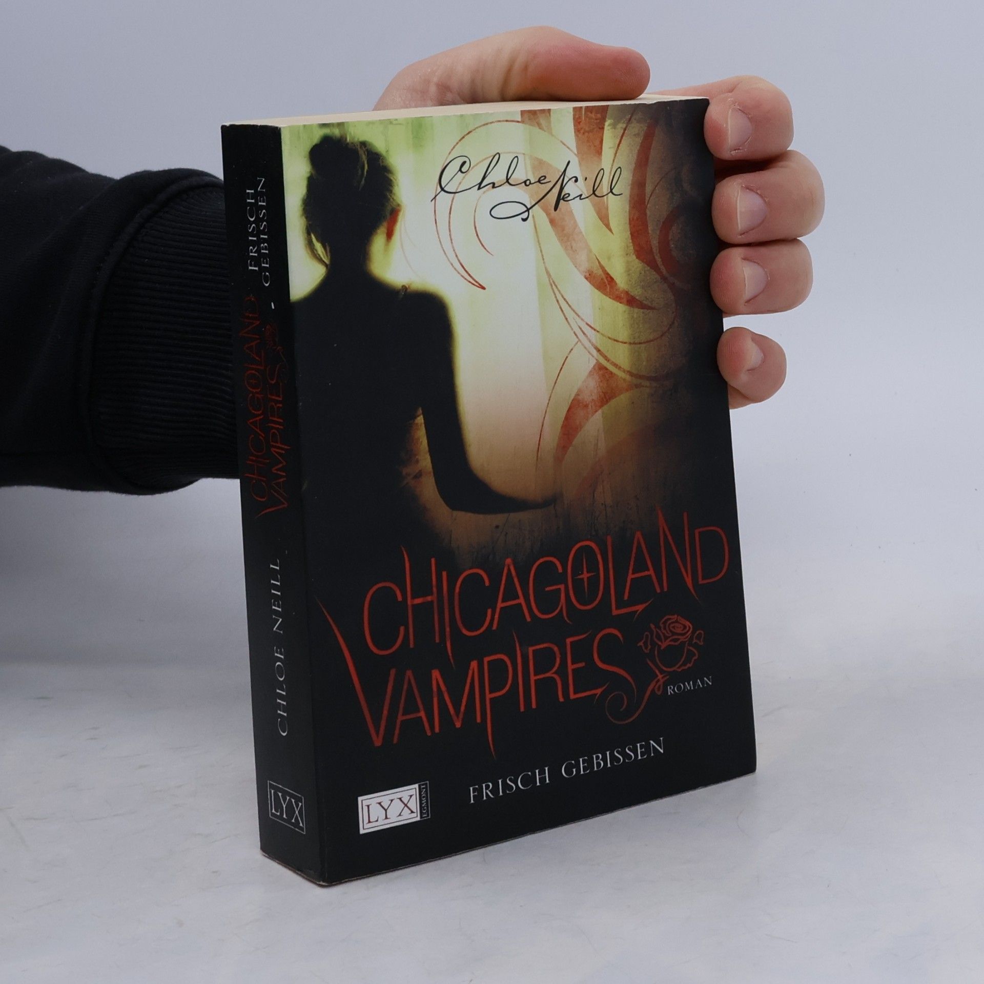 Chloe Neill Chicagoland Vampires
