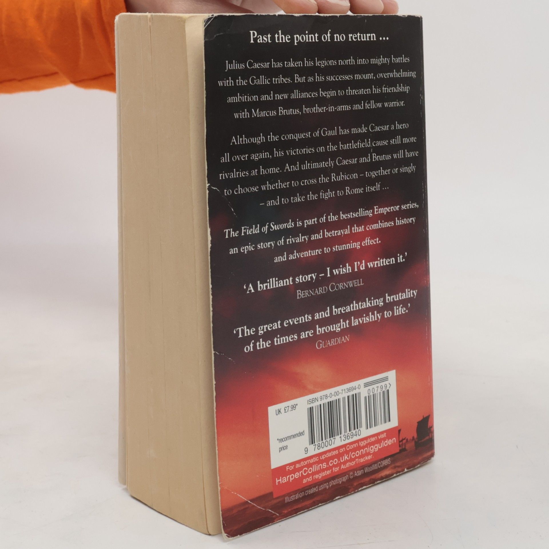Conn Iggulden Emperor : the field of swords