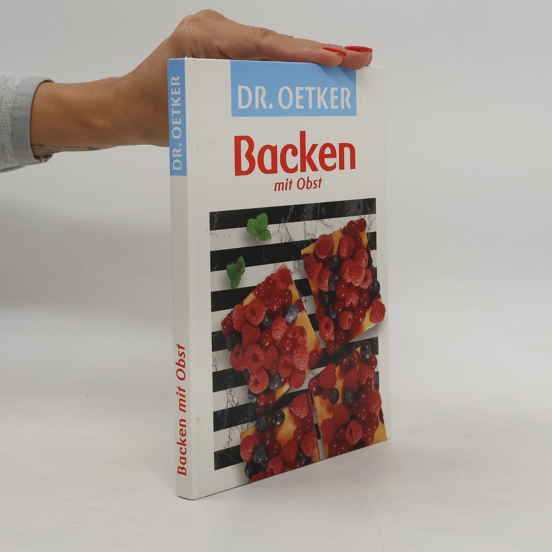 Dr.-Oetker-Backen mit Obst