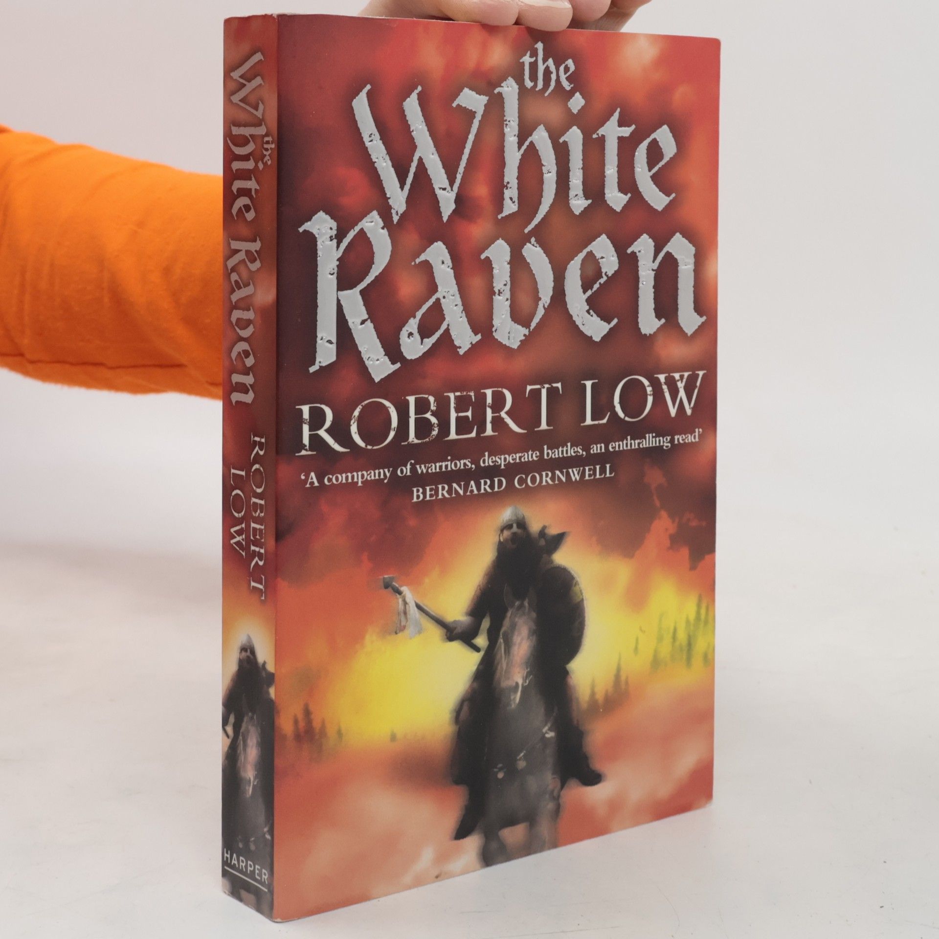 Robert Low The White Raven. Die Eingeschworenen - Drachenboot, englische Ausgabe