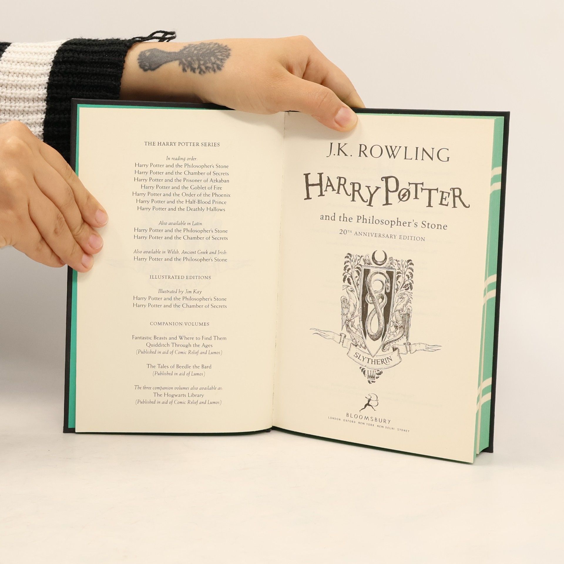Joanne K. Rowlingová HARRY POTTER and the Philosopher's Stone and the Philosopher's Stone: SLYTHERIN EDITION