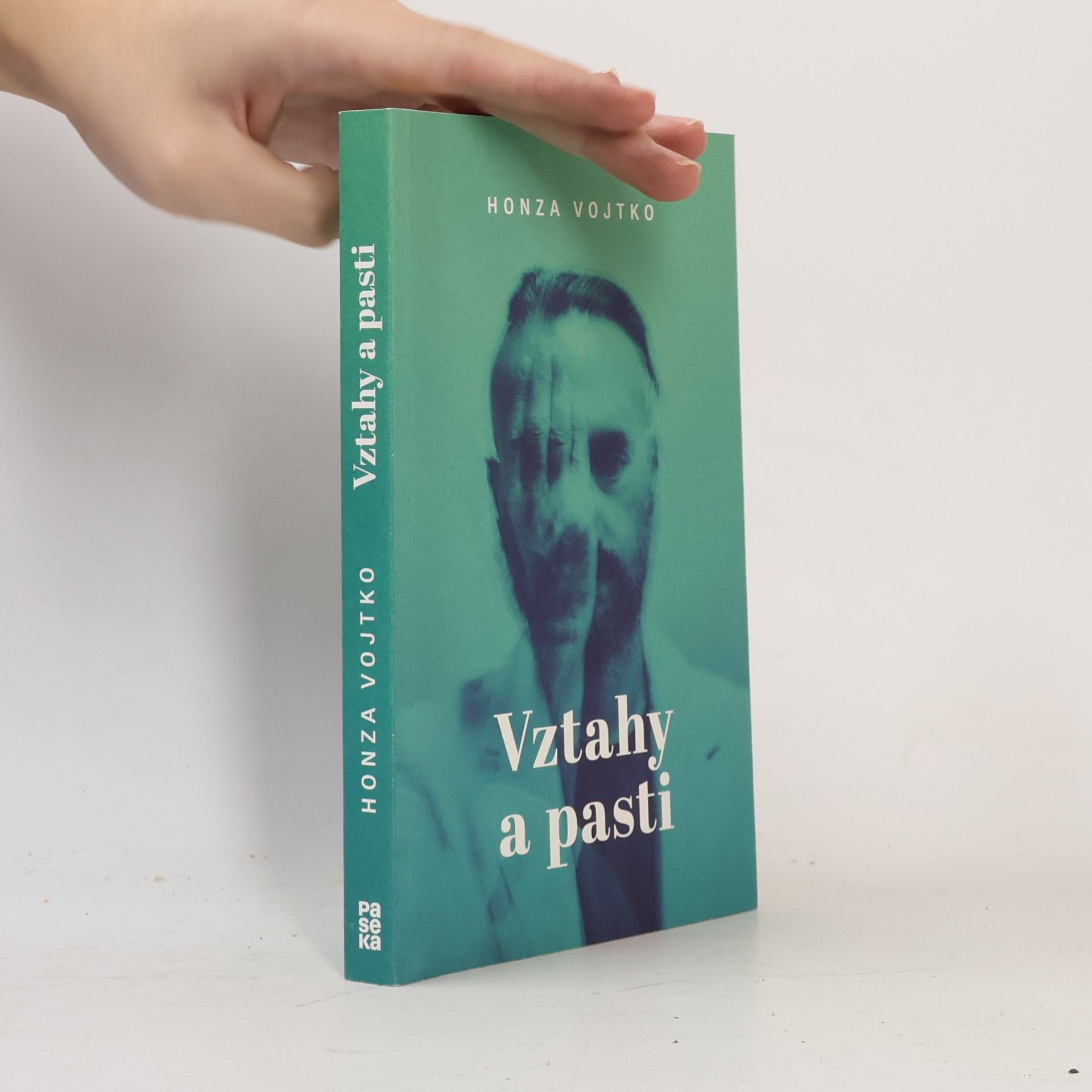 Ján Vojtko Vztahy a pasti