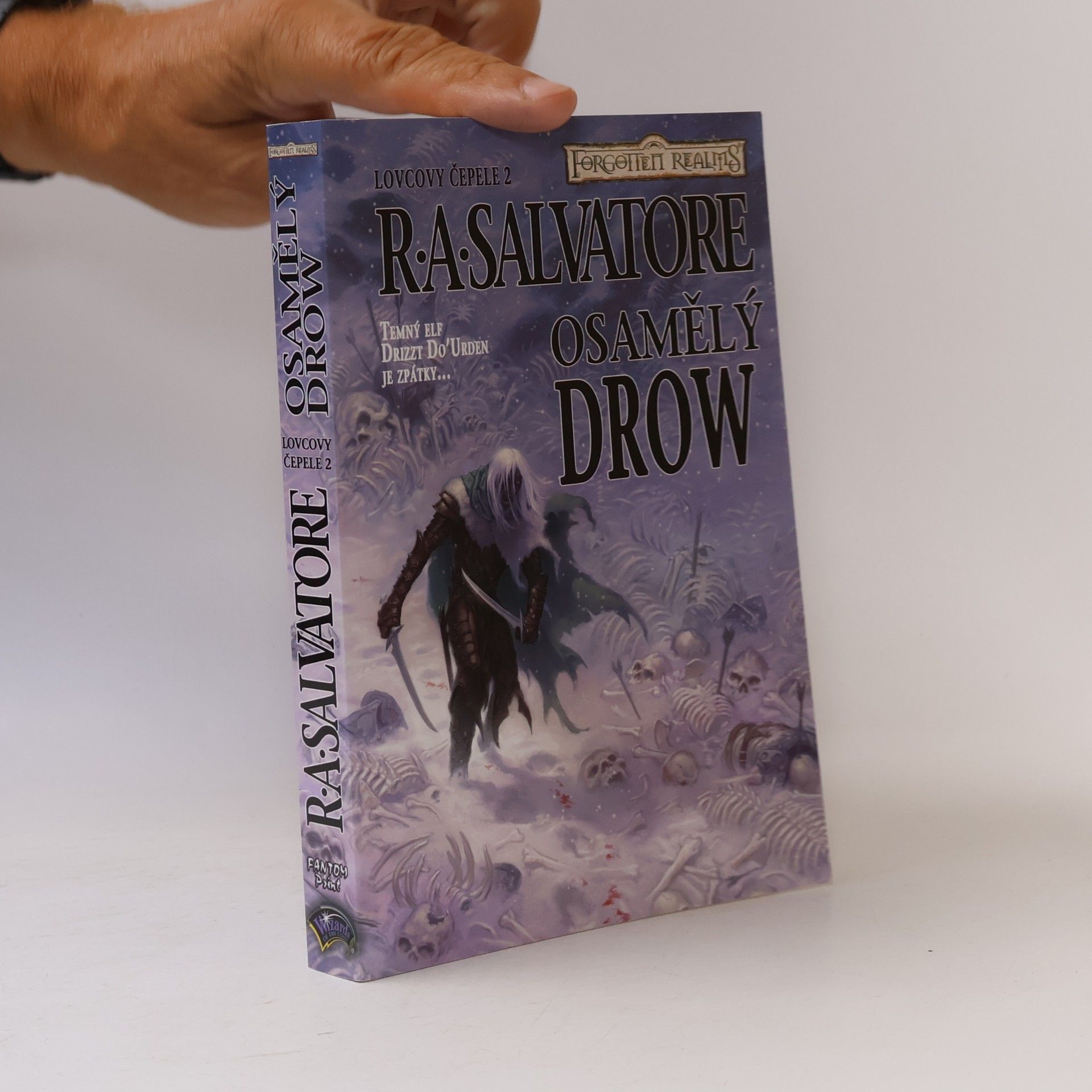 Robert Anthony Salvatore Osamělý drow