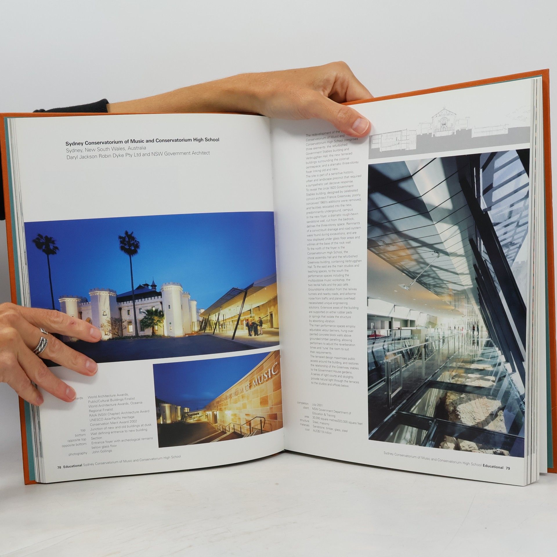 Various authors Contemporary architecture.