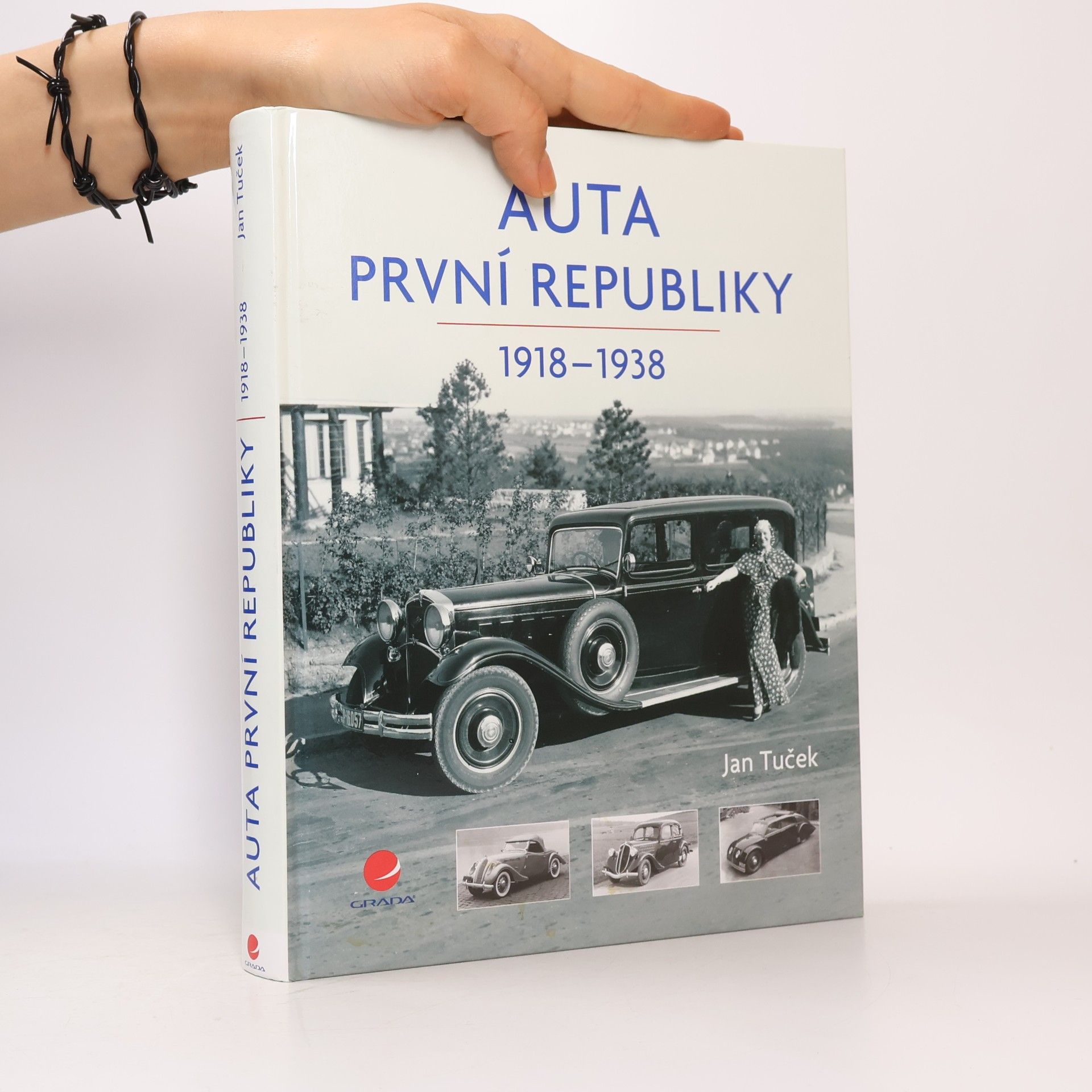 Jan Tuček Auta první republiky 1918-1938