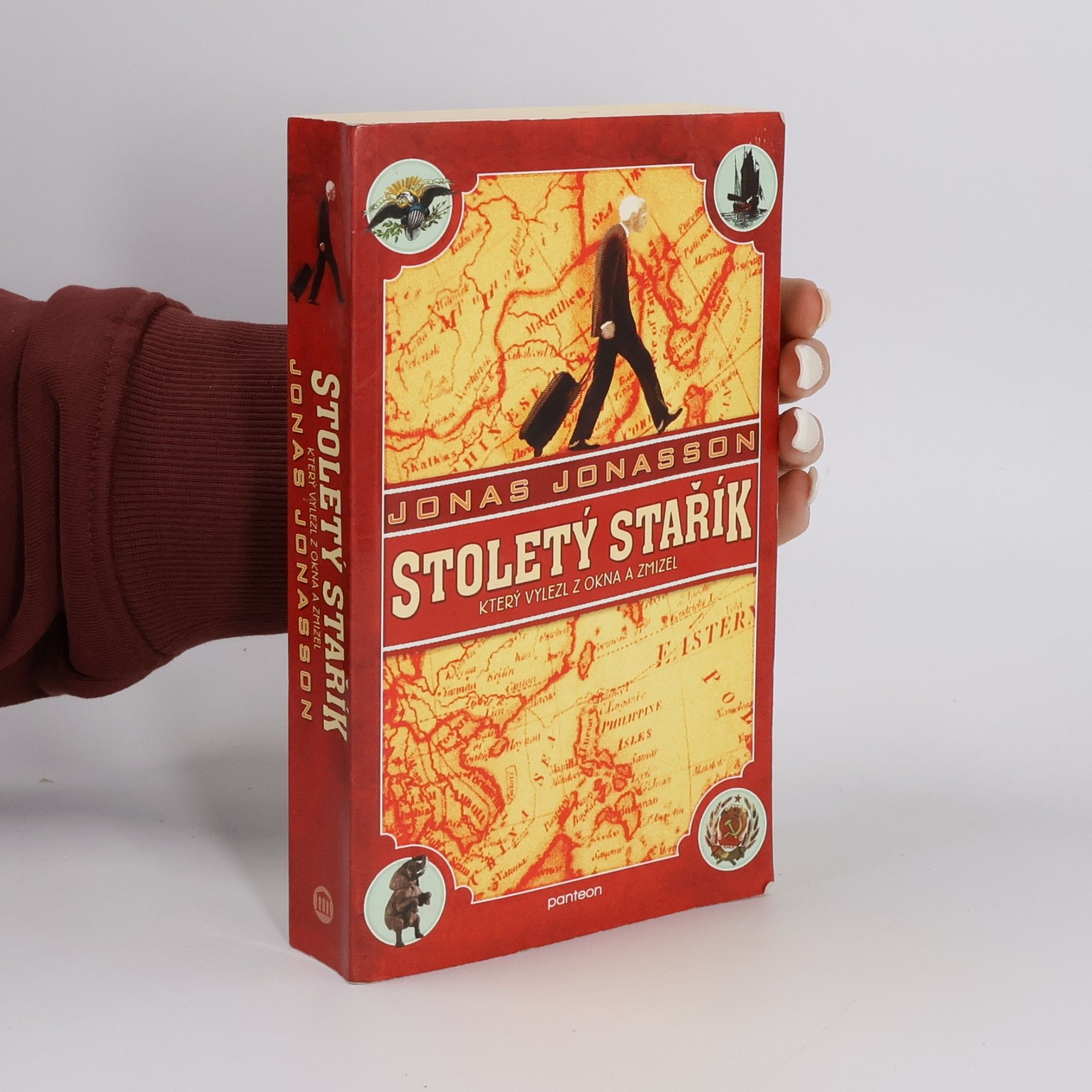 Stoletý stařík, který vylezl z okna a zmizel