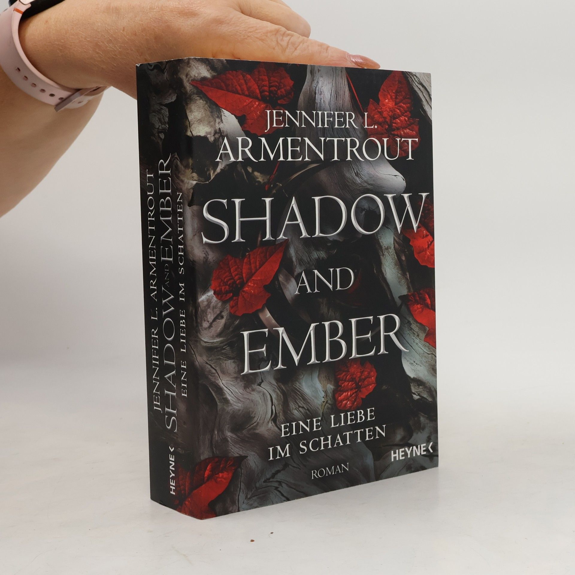 Jennifer Armentrout Shadow and Ember