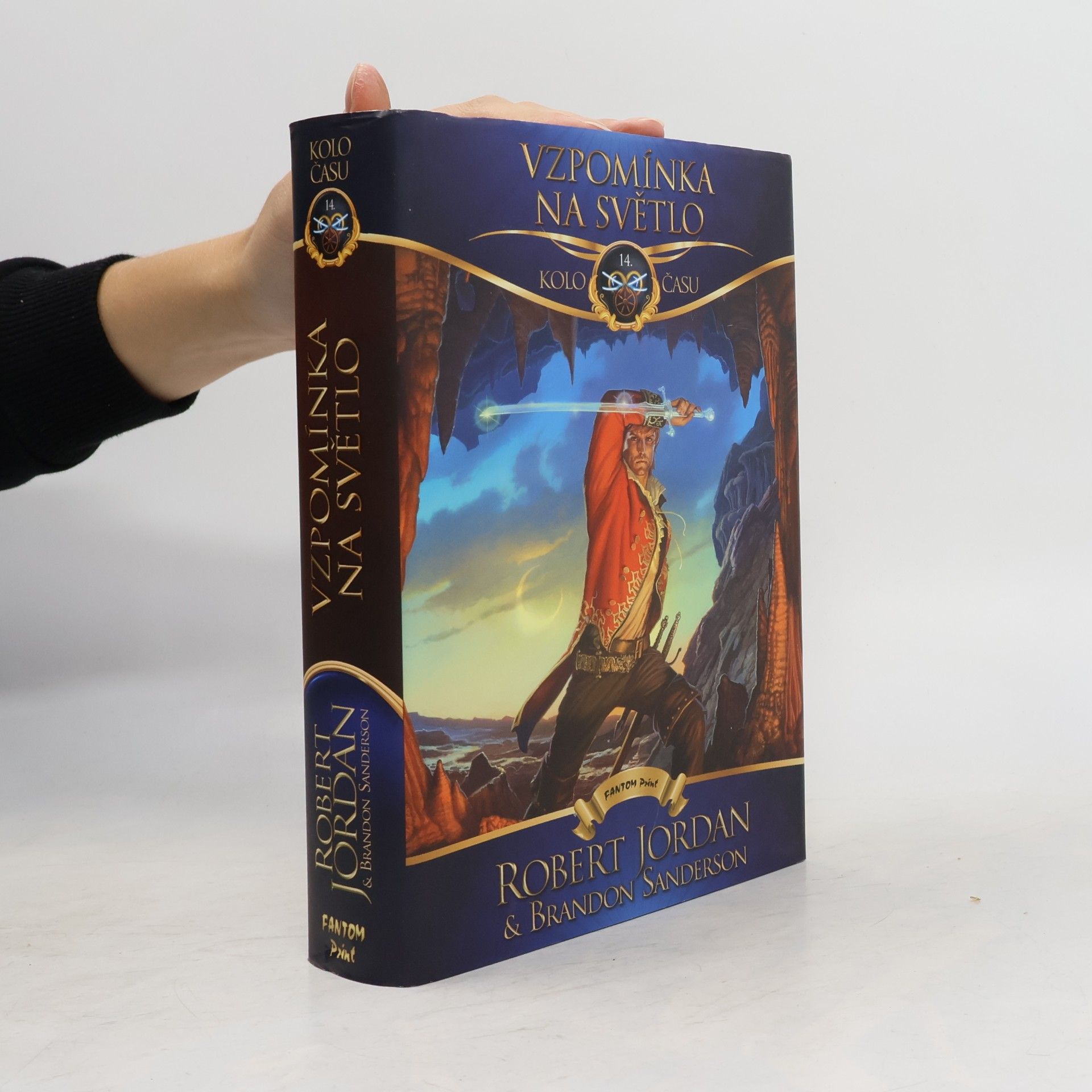 Robert Jordan Kolo času 14. Vzpomínka na Světlo