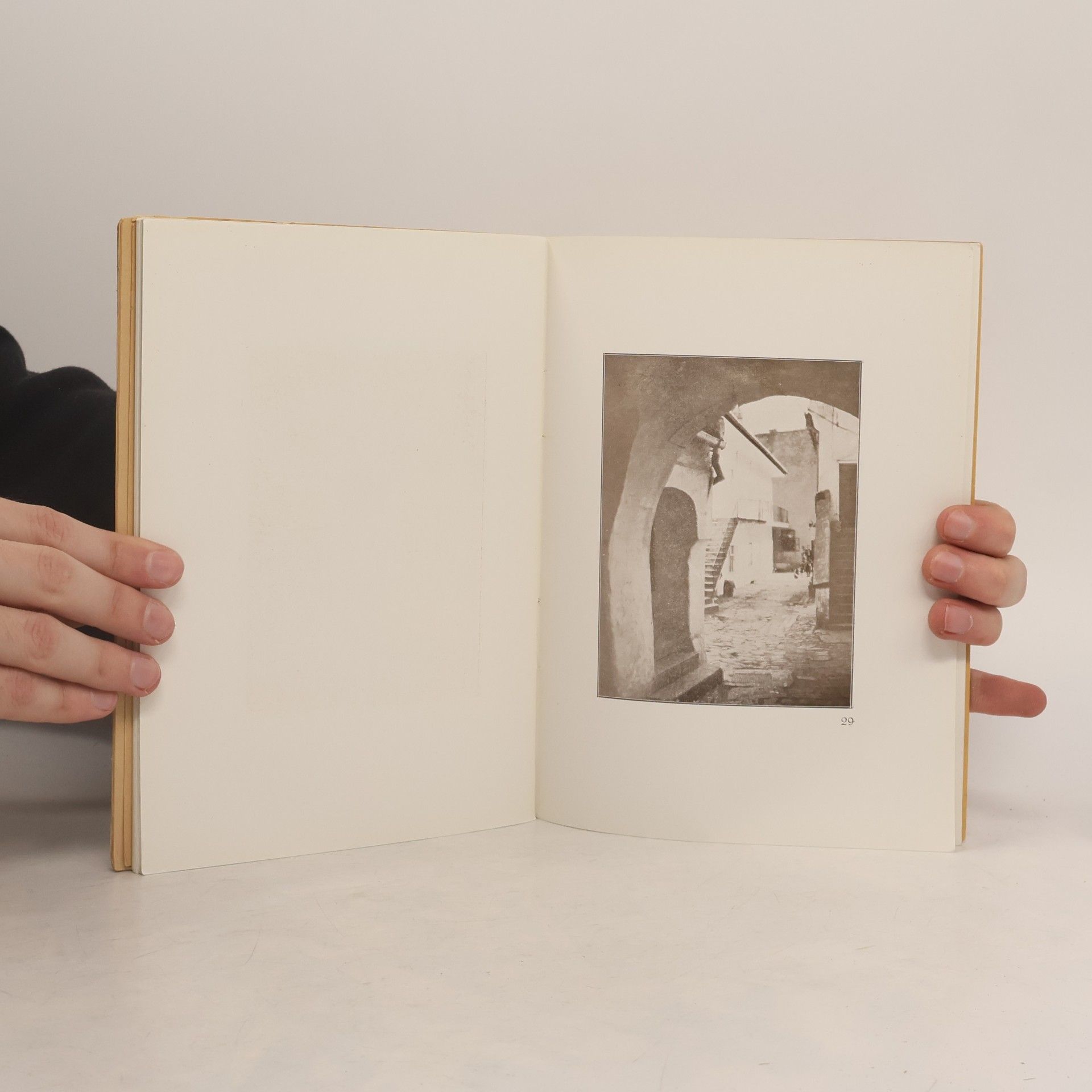 Karl Benyovszky Malerische Winkel und Höfe