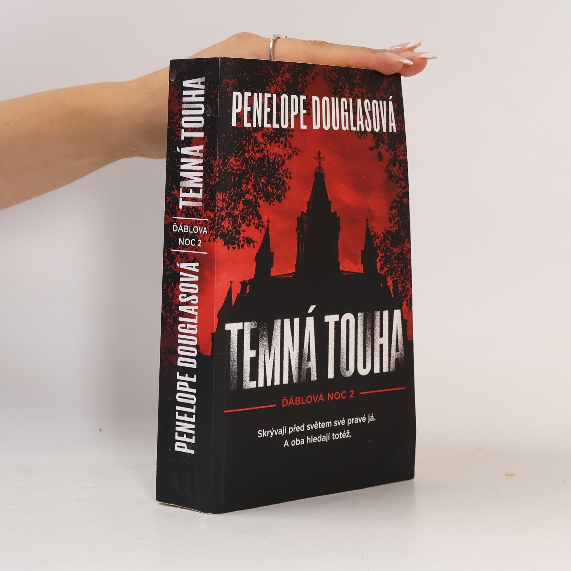 Penelope Douglas Temná touha
