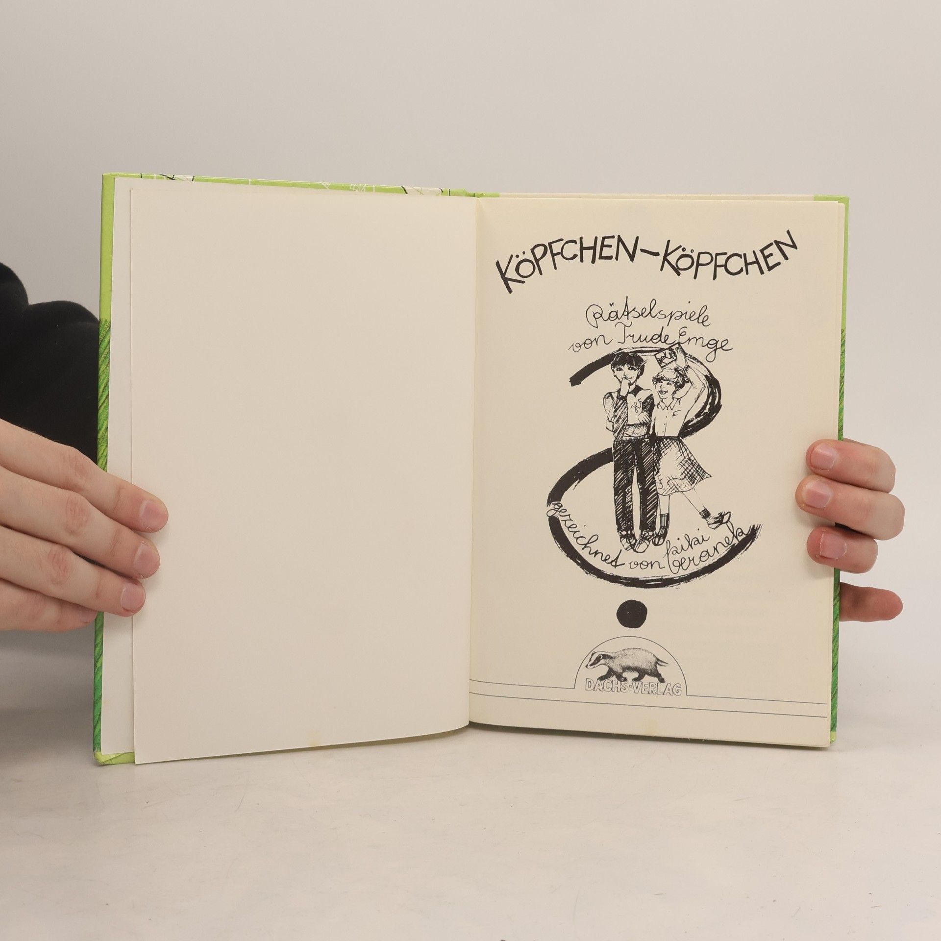 Trude Frank-Emge Köpfchen, Köpfchen