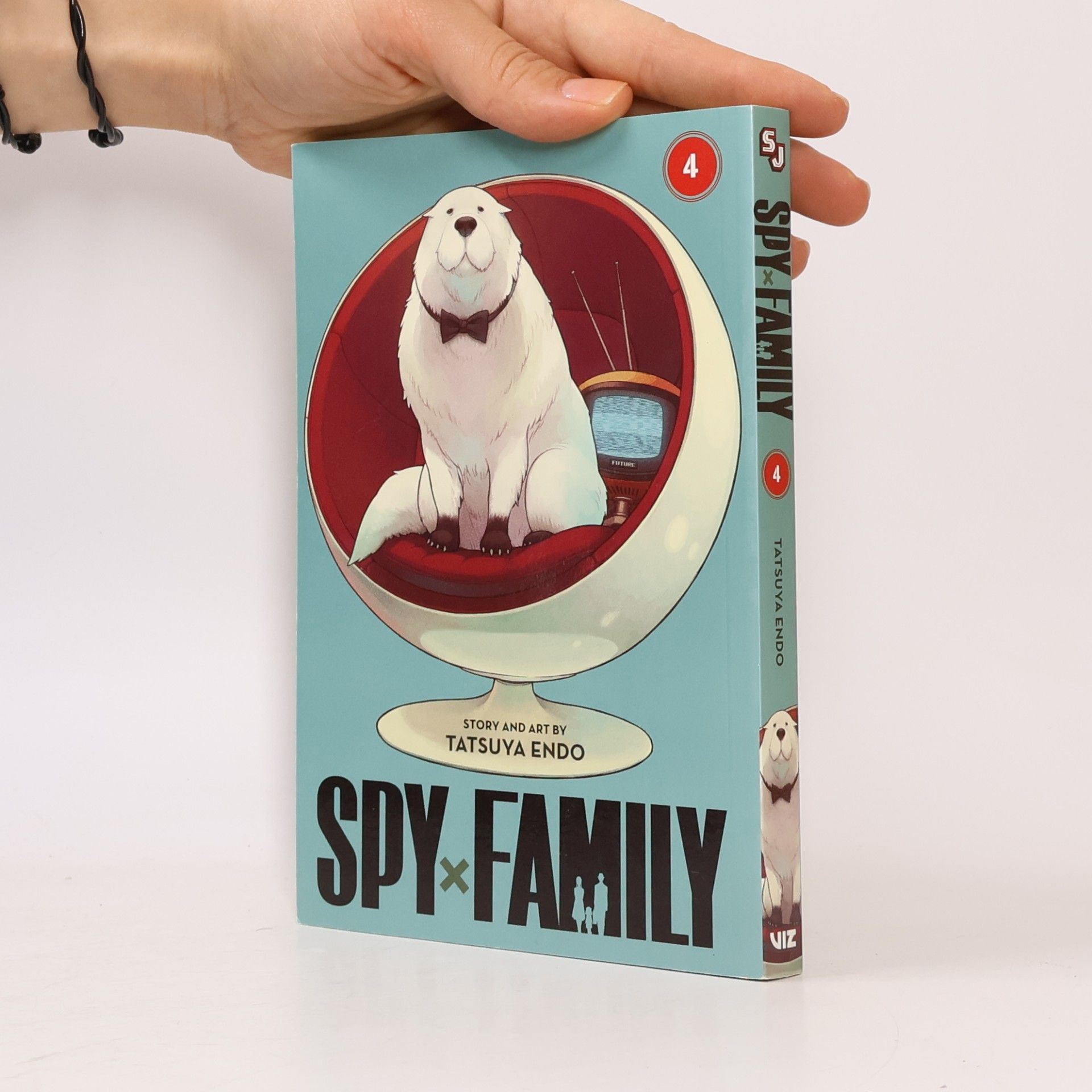 Tacuja Endó Spy x Family, Vol. 4