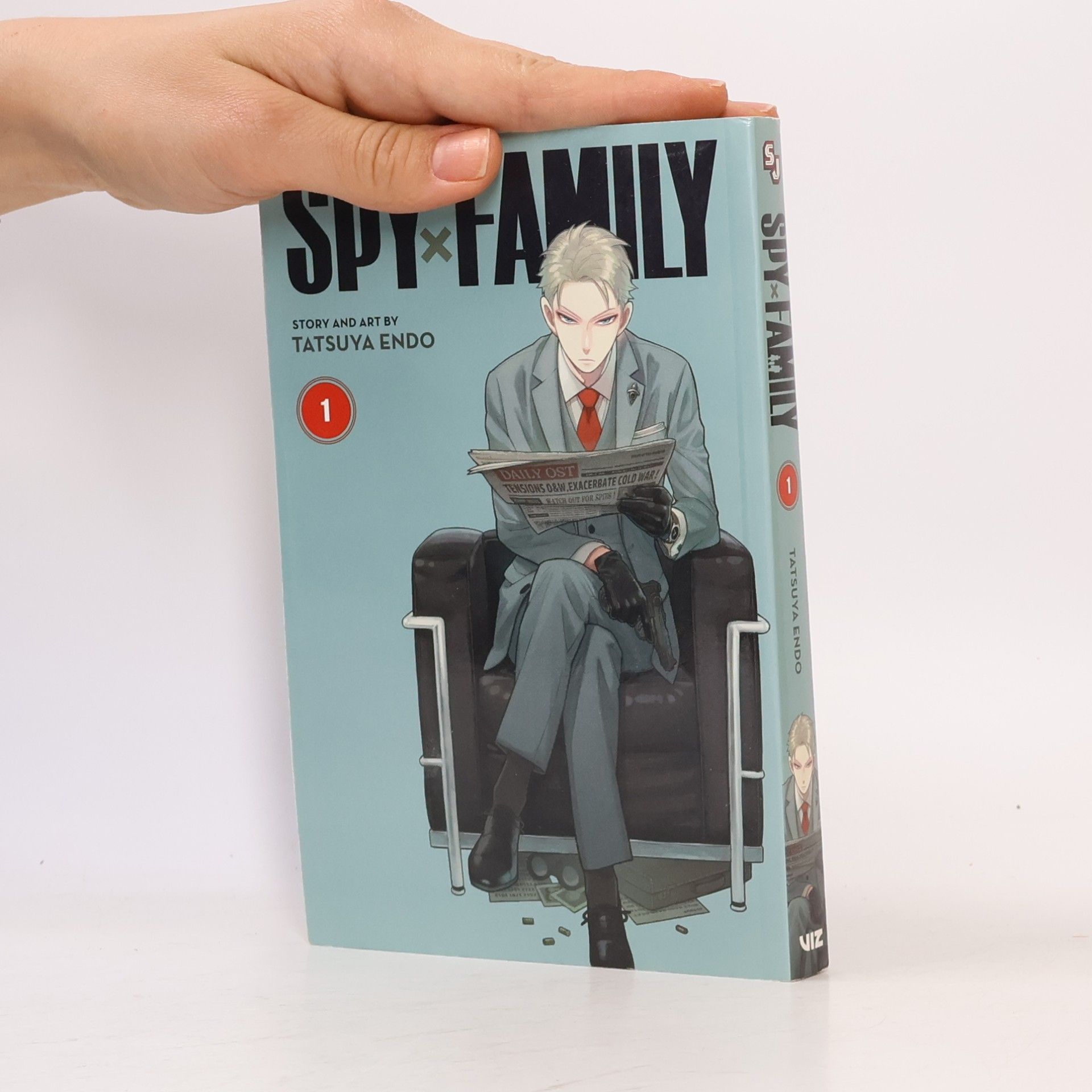 Tacuja Endó Spy x Family, Vol. 1