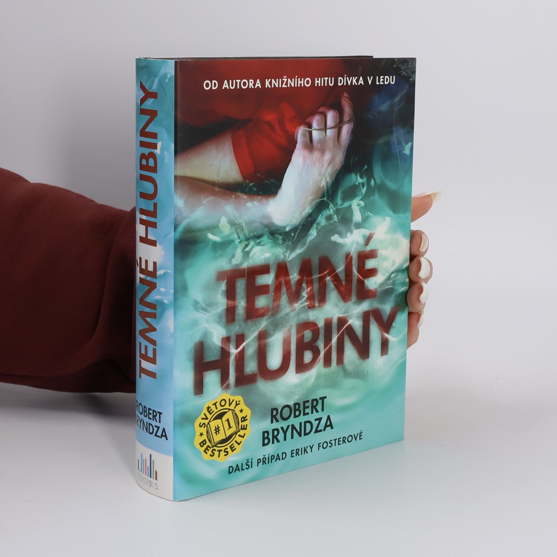 Temné hlubiny