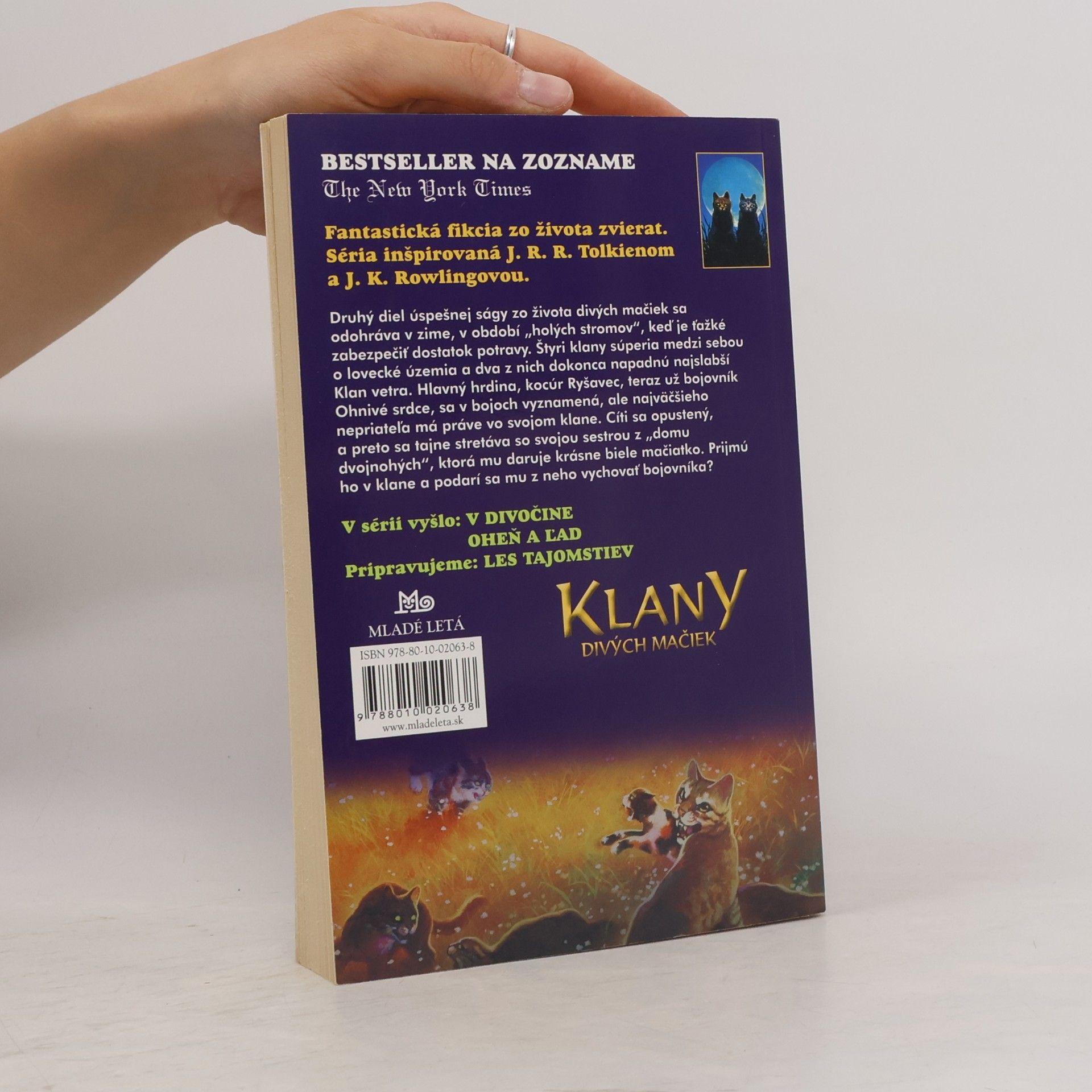 Erin Hunter Oheň a ľad