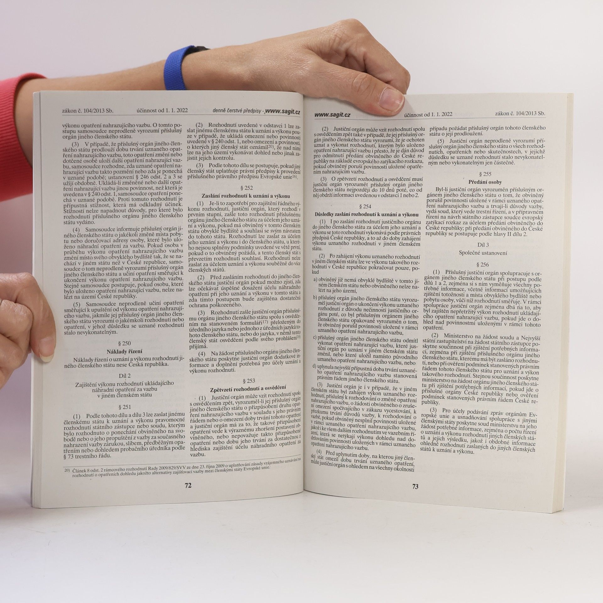 Various authors Mezinárodní justiční spolupráce ve věcech trestních ; Státní zastupitelství [ÚZ 2021 č. 1454]