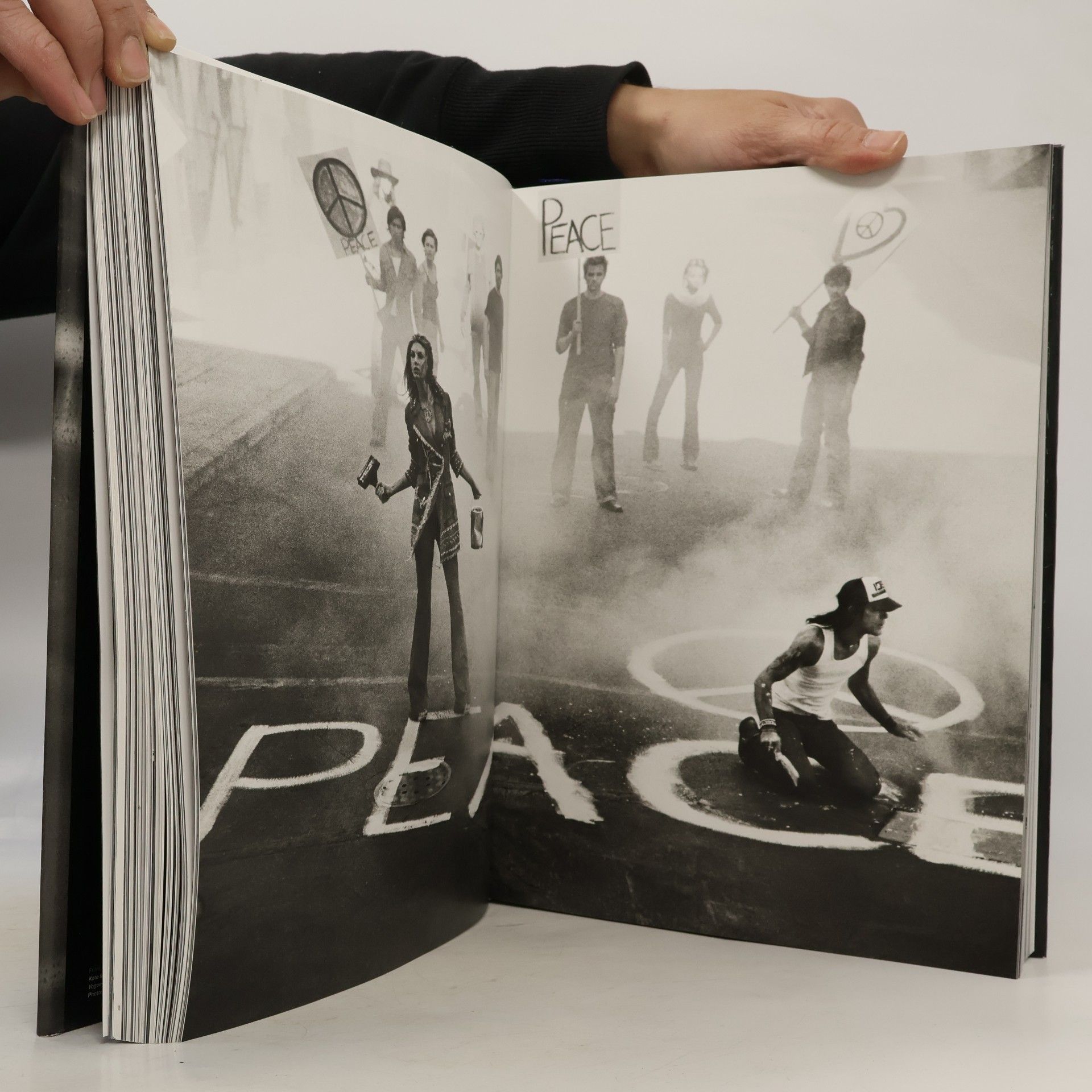 Thierry-Maxime Loriot Peter Lindbergh: A different vision on fashion photography