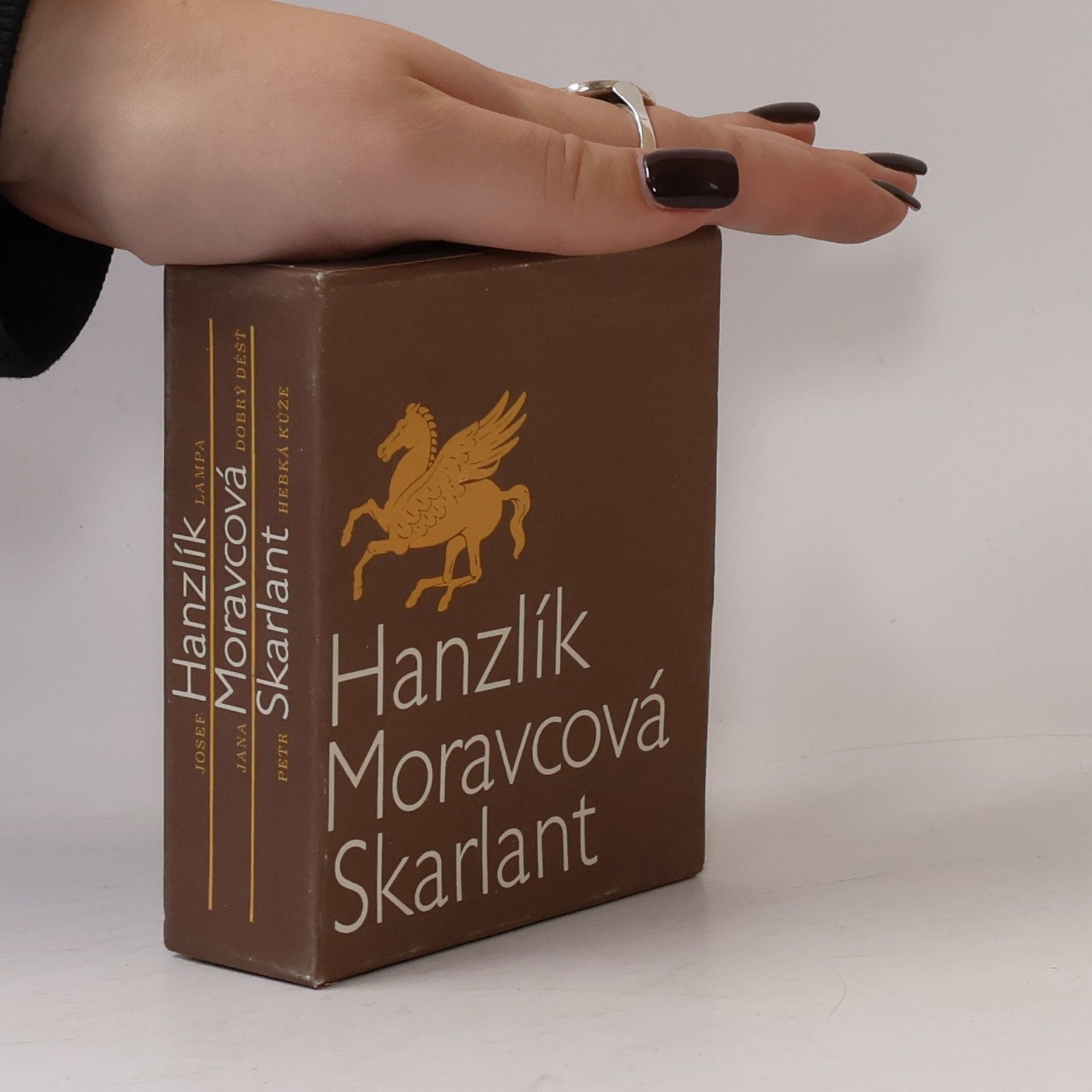 Josef Hanzlík Hanzlík. Moravcová. Skarlant