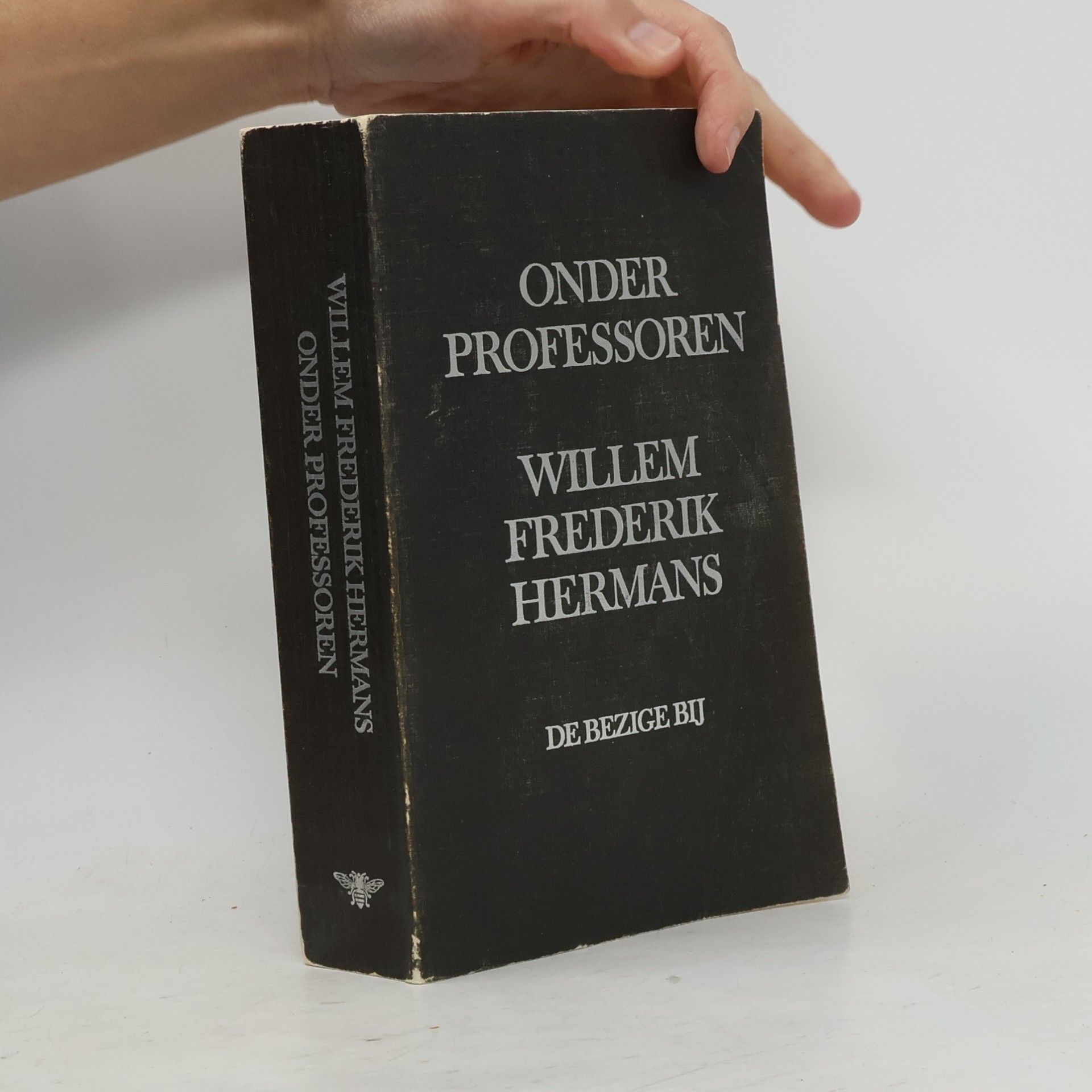 Willem Frederik Hermans Onder professoren