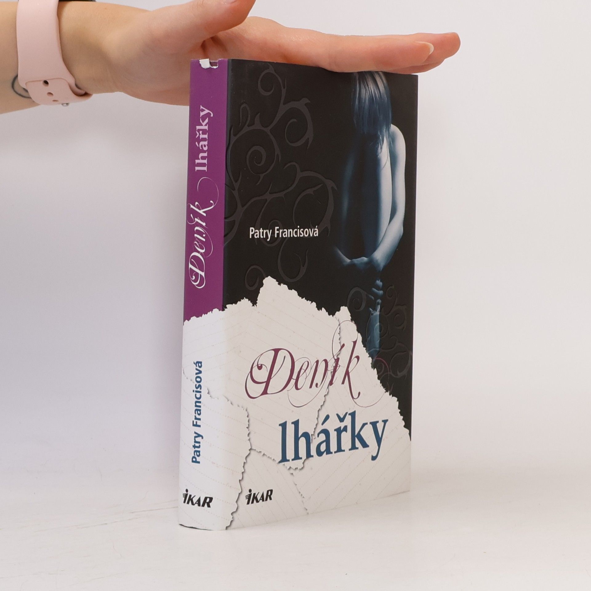 Patry Francis Deník lhářky