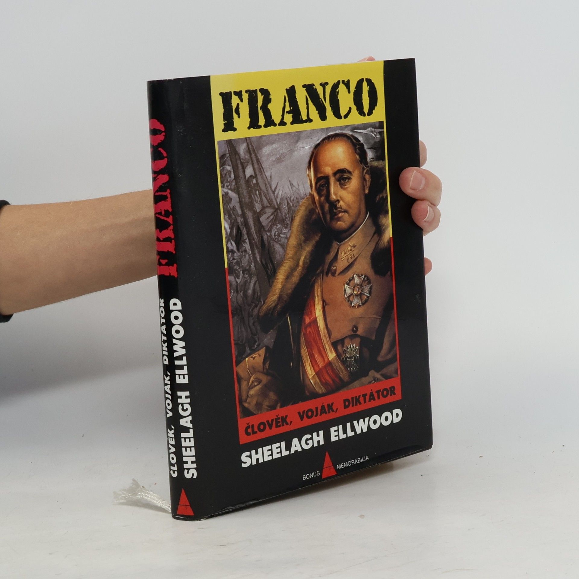 Sheelagh M. Ellwood Franco : člověk, voják, diktátor