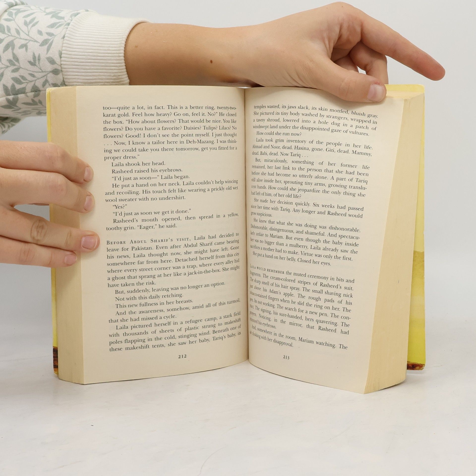 Khaled Hosseini A thousand splendid suns