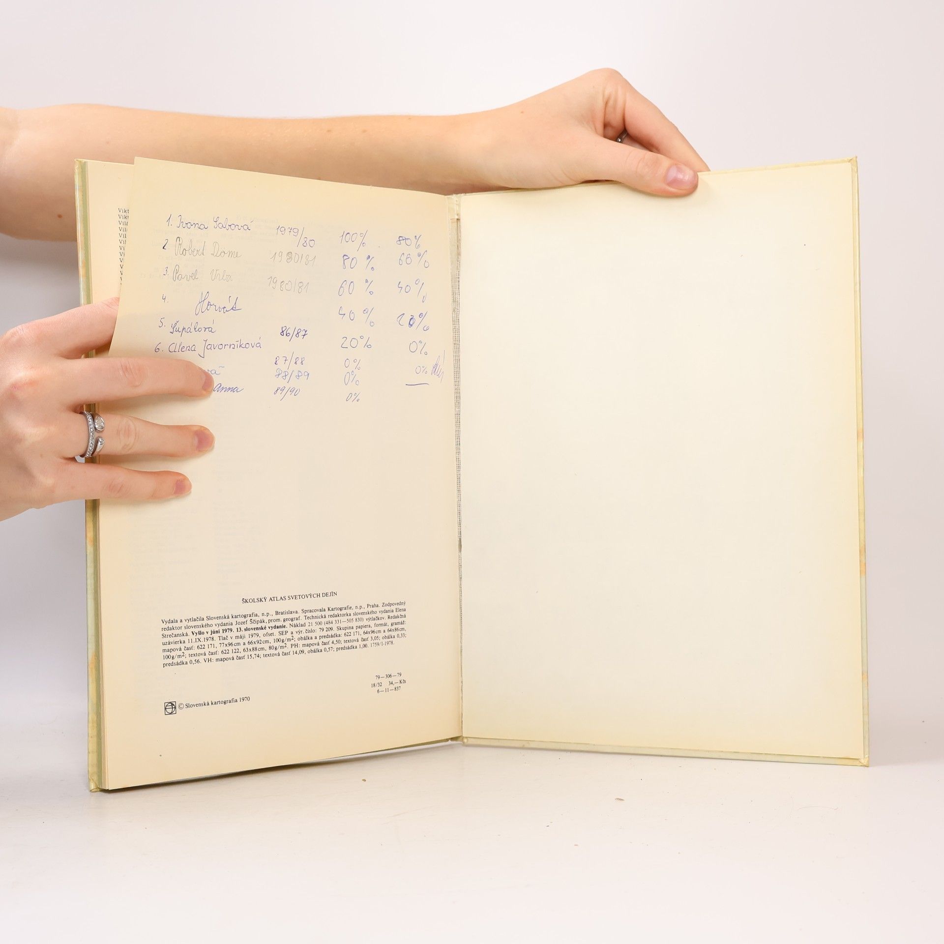 Autorenkollektiv Školský atlas svetových dejín
