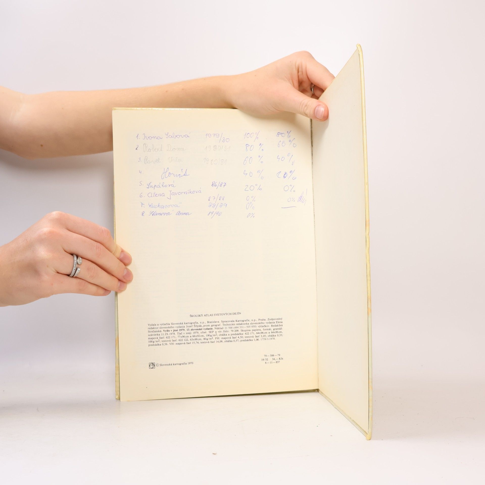 Autorenkollektiv Školský atlas svetových dejín