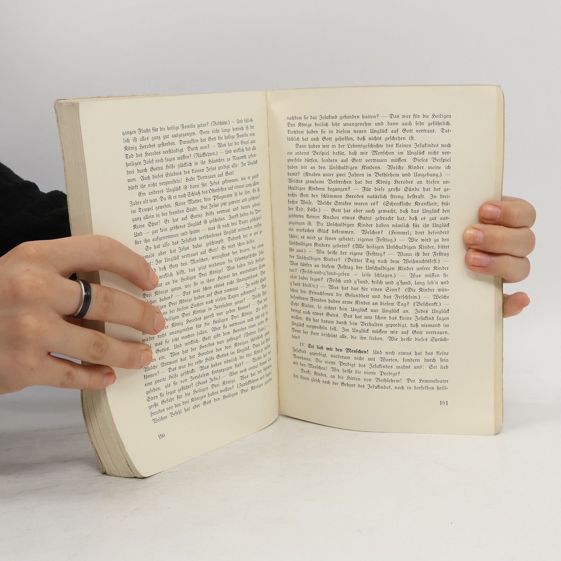 Otto Etl Vor den Schulneulingen 1