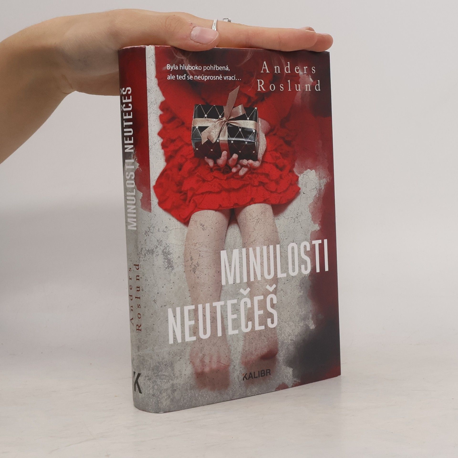 Anders Roslund Minulosti neutečeš