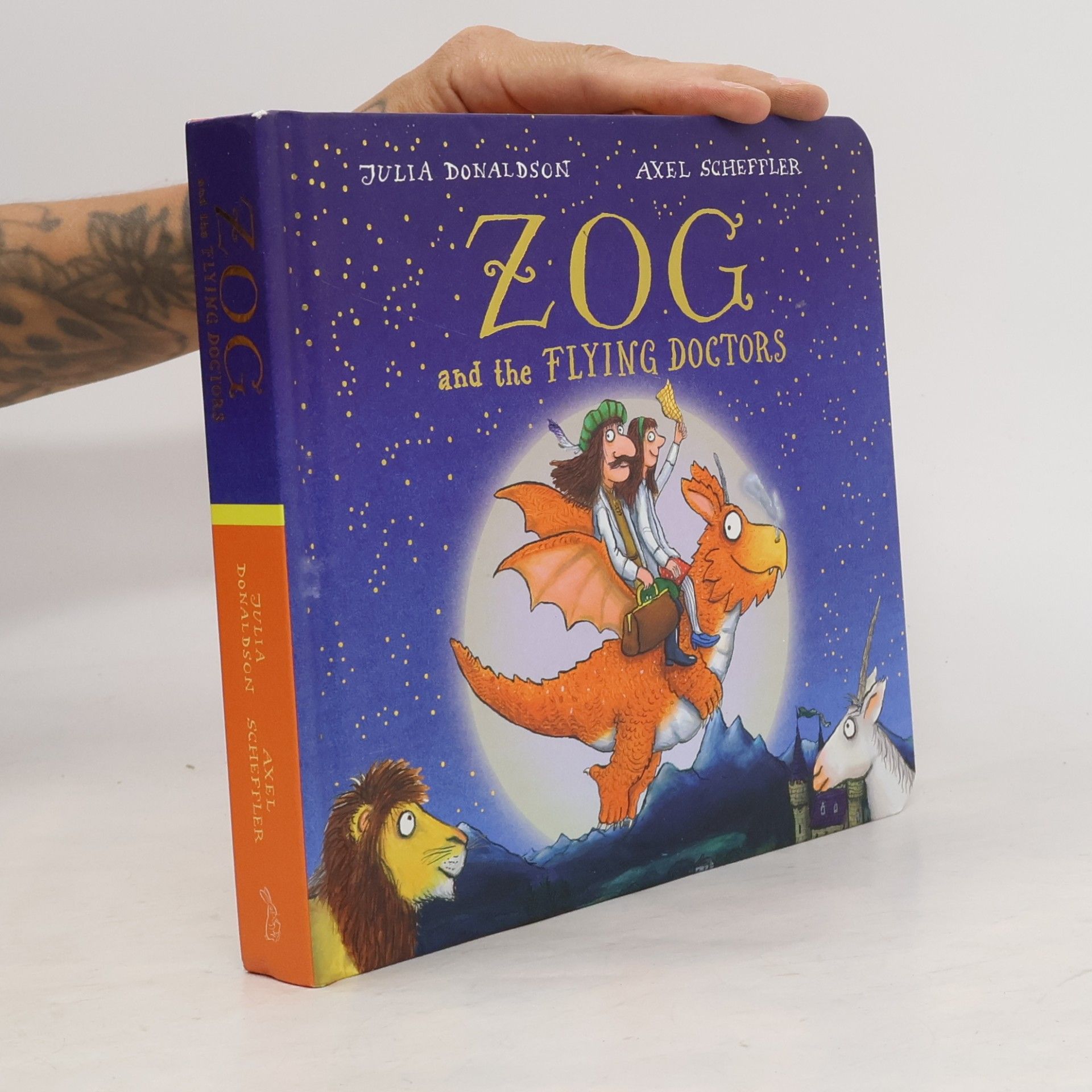 Julia Donaldson Zog and the Flying Doctors Gift edition board book