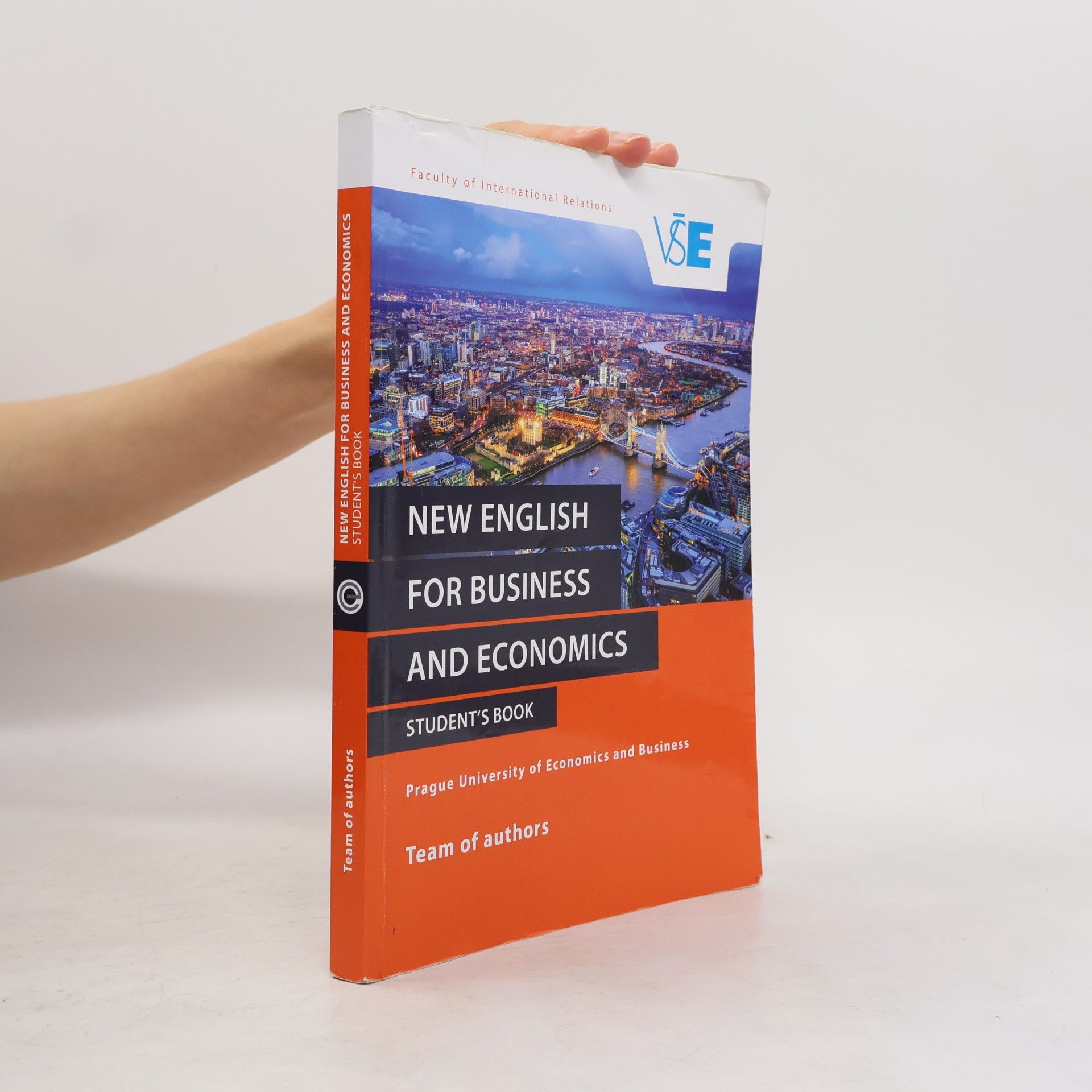Autores varios New English for business and economics: Student's book