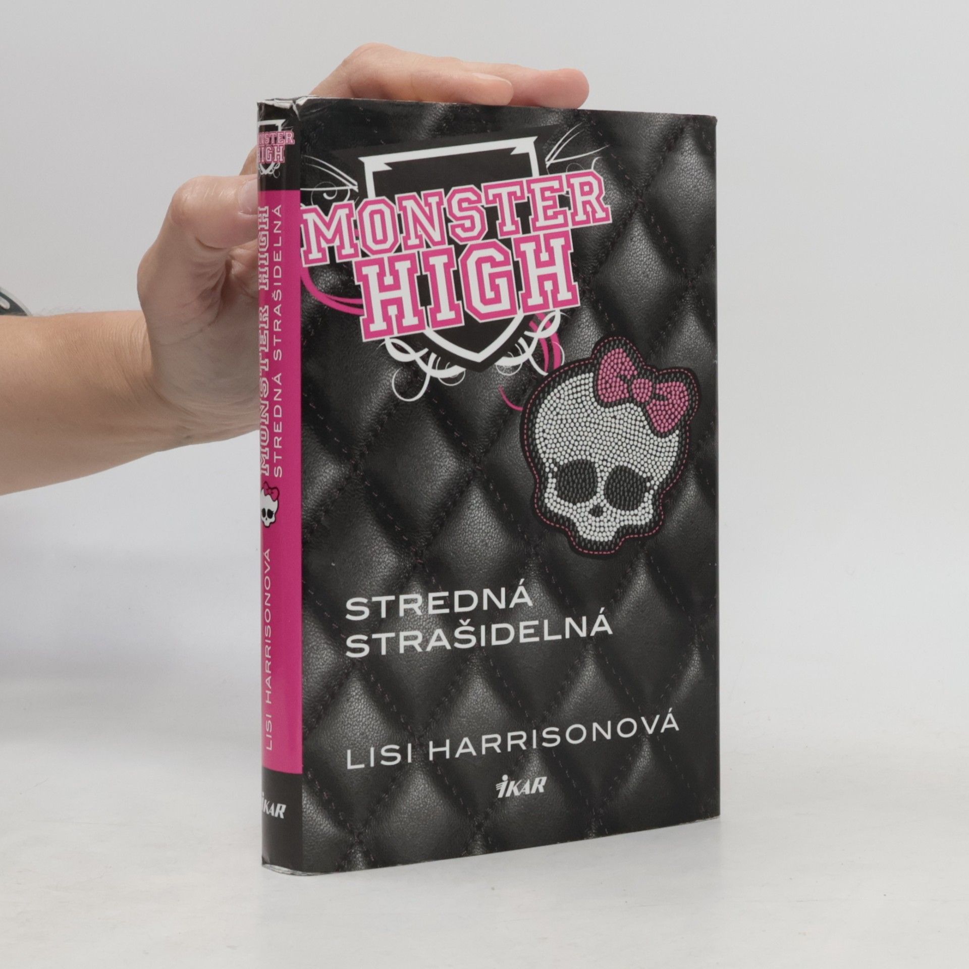 Lisi Harrison Monster High - Stredná strašidelná