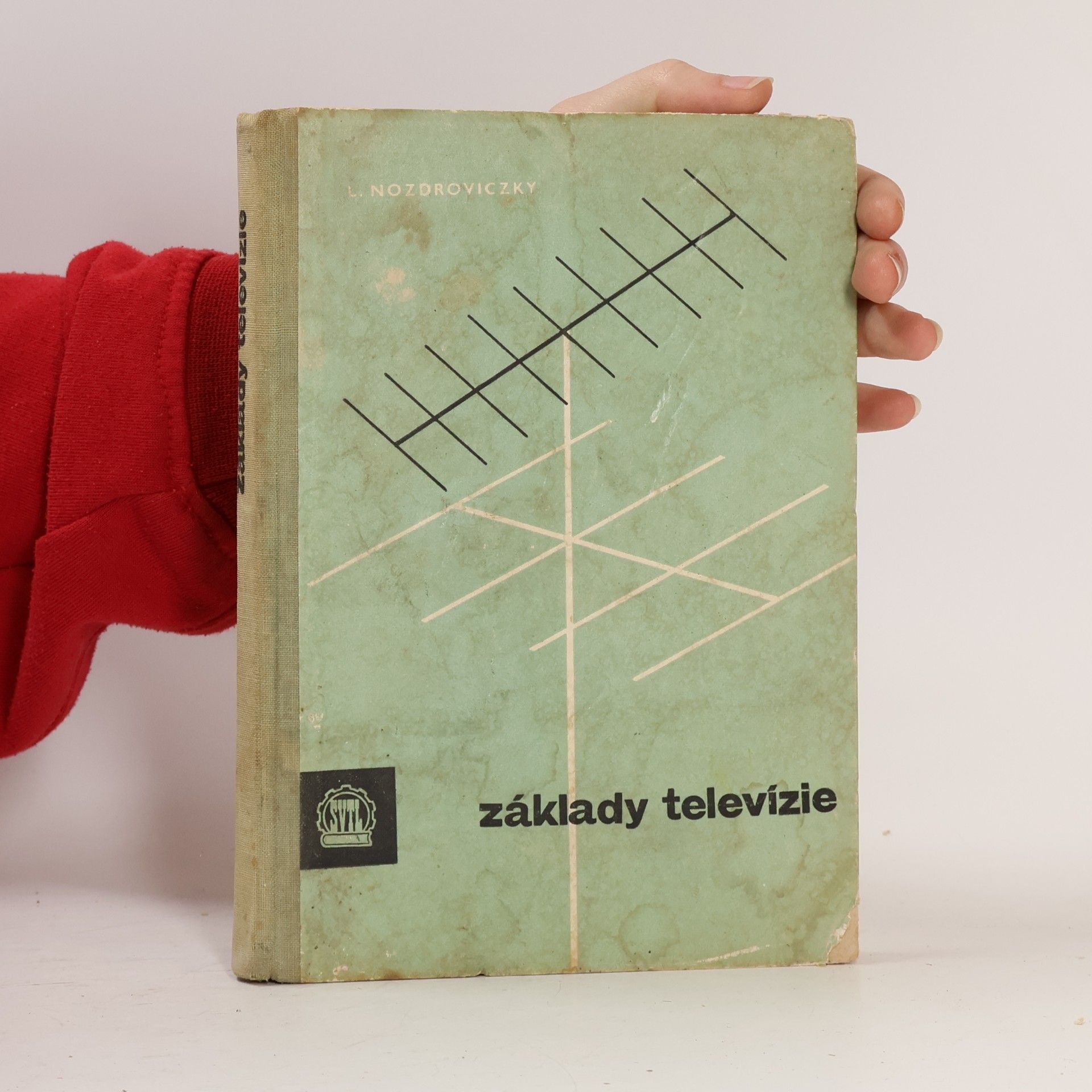 L. Nozdroviczky Základy televízie