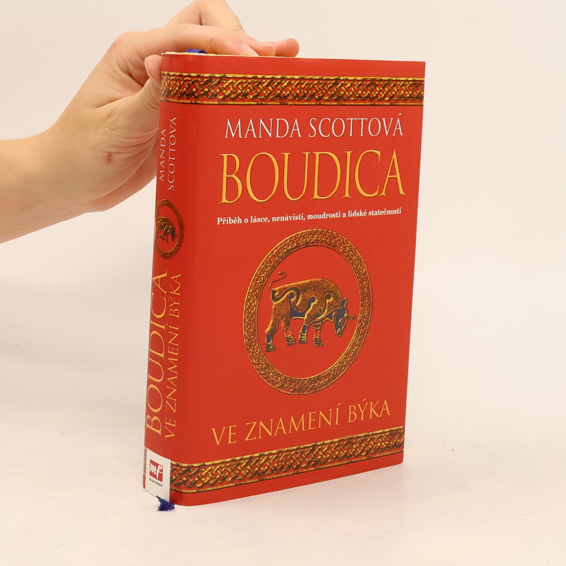 Manda Scott Boudica. Ve znamení býka
