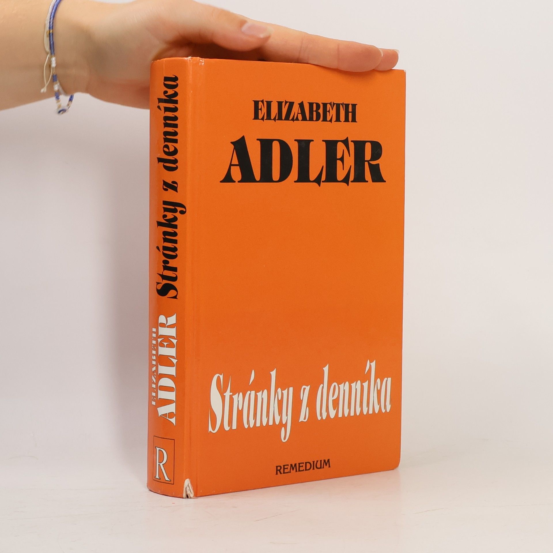 Elizabeth Adler Stránky z denníka