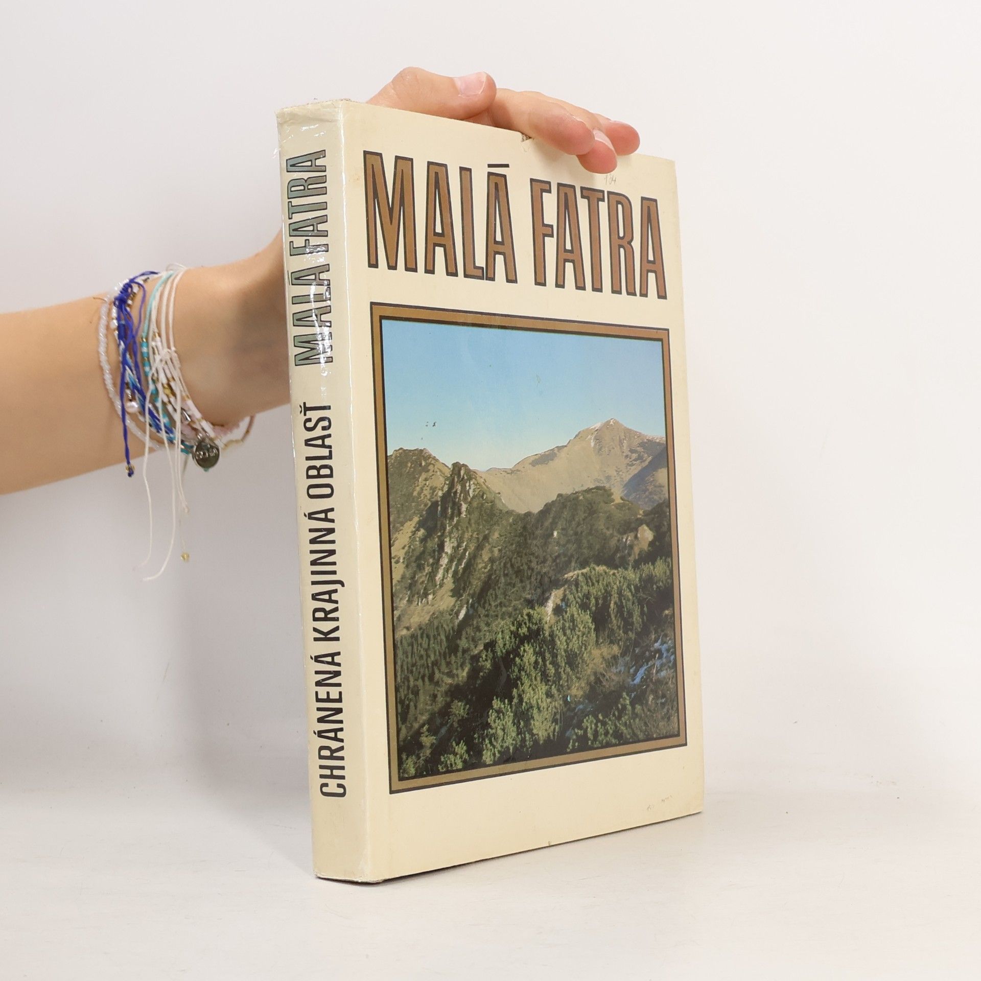 Ivan Vološčuk Malá Fatra: Chránená krajinná oblasť