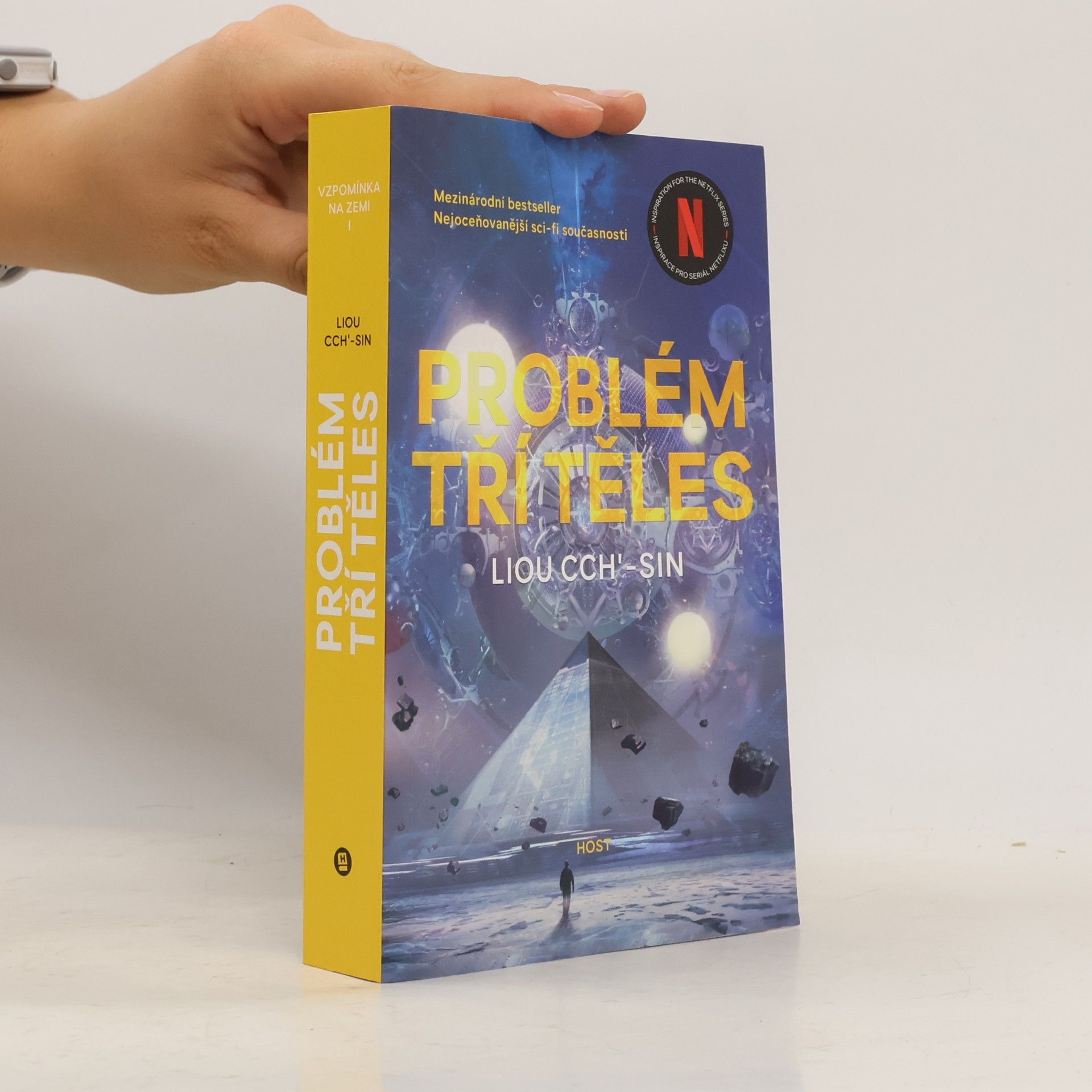 Cixin Liu Problém tří těles