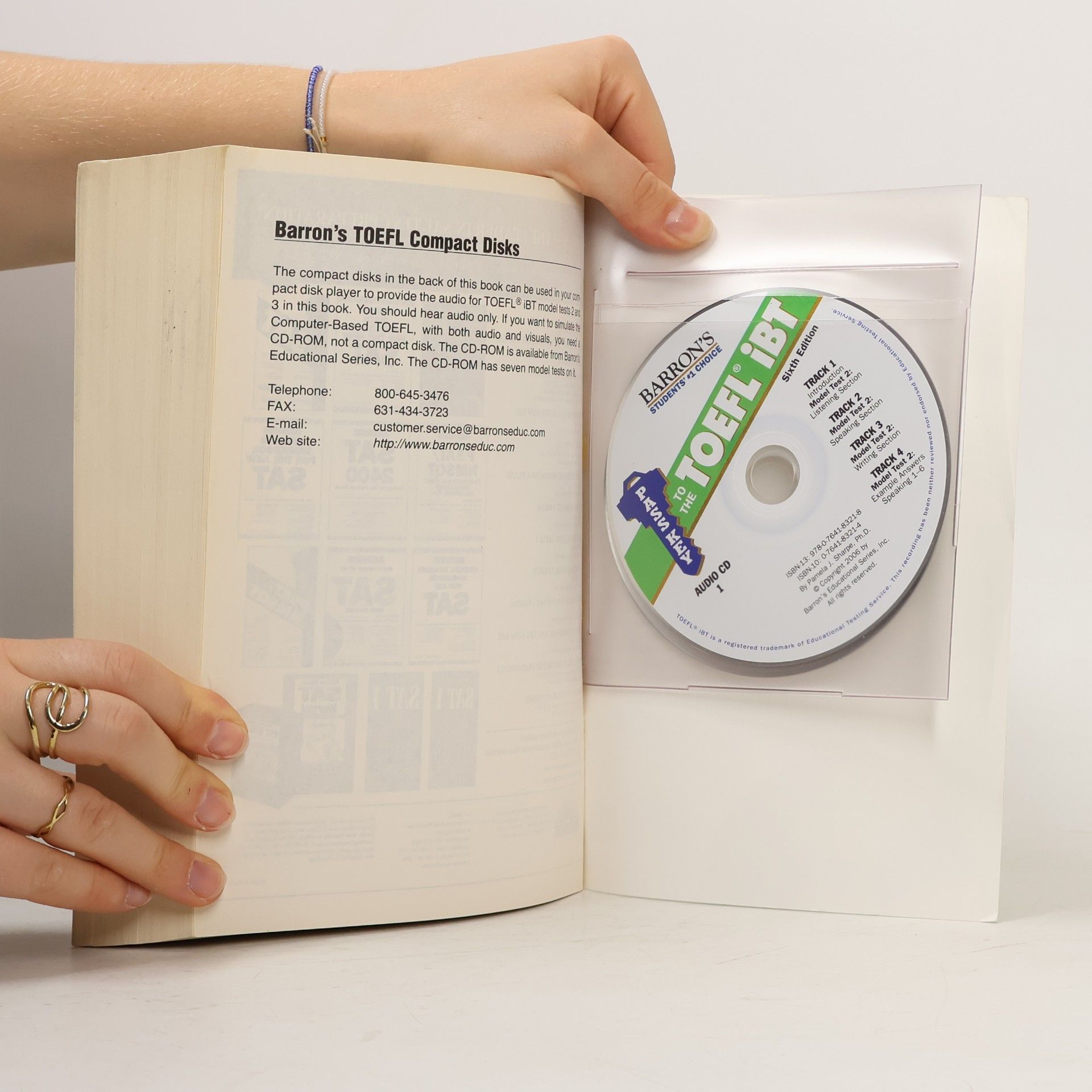 Pamela J. Sharpe To the TOEFL iBT : internet Based Test with 2 Audio CDs