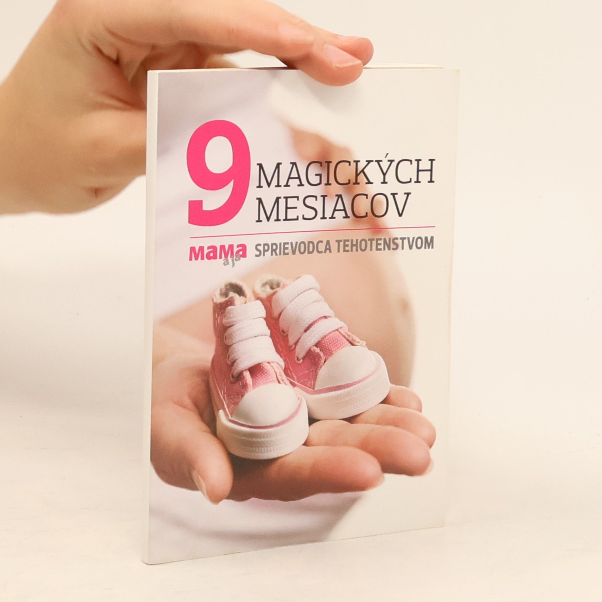 Peter Brenišin 9 magických mesiacov: Mama a ja sprievodca tehotenstvom