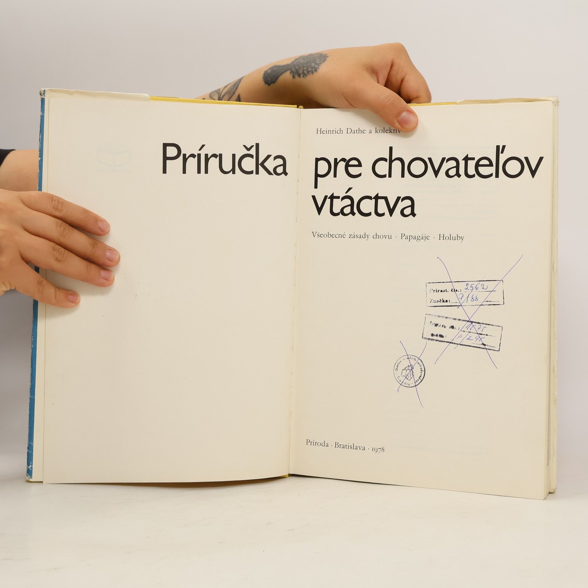 Heinrich Dathe Príručka pre chovateľov vtáctva