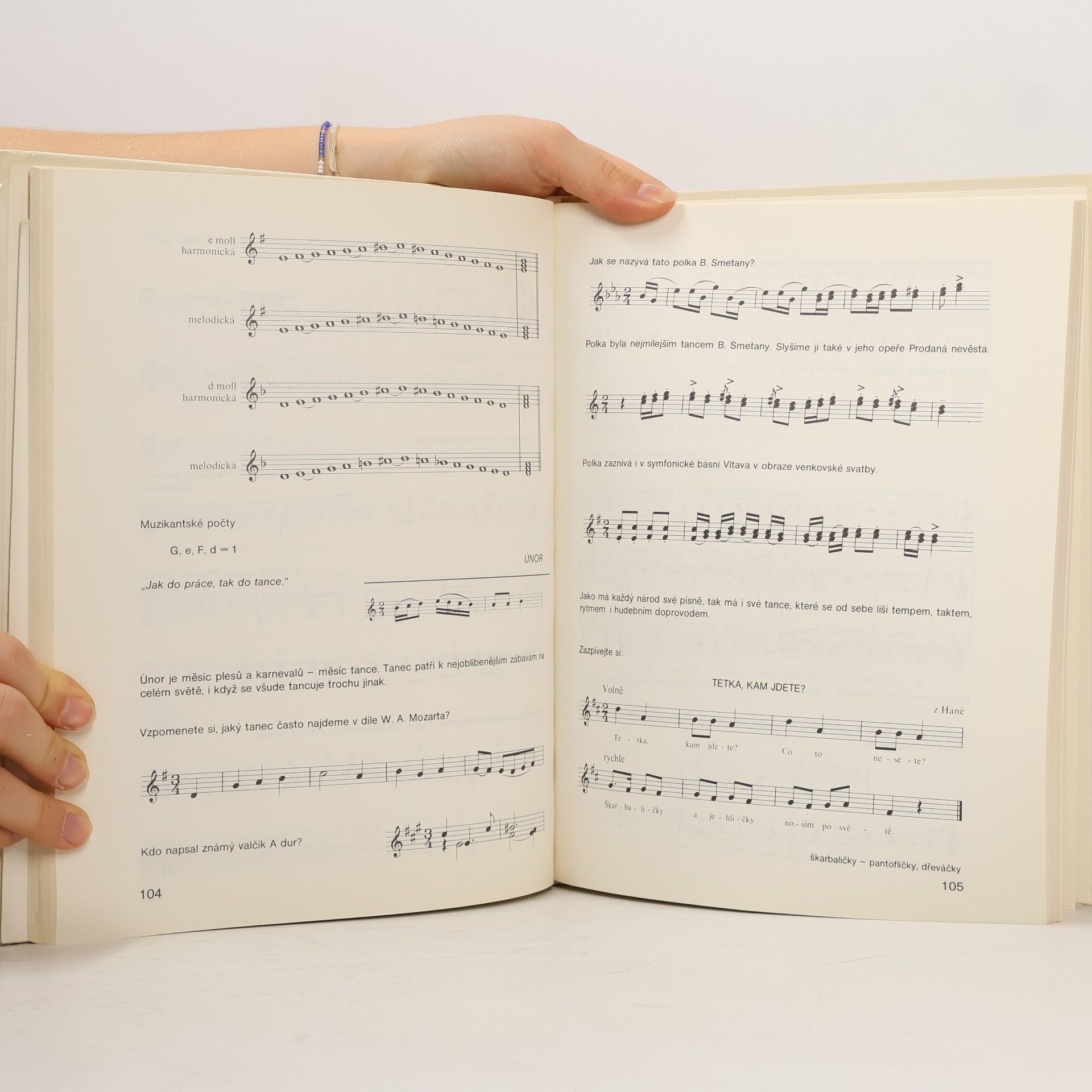 Neoralová Jaroslava Mladí muzikanti III