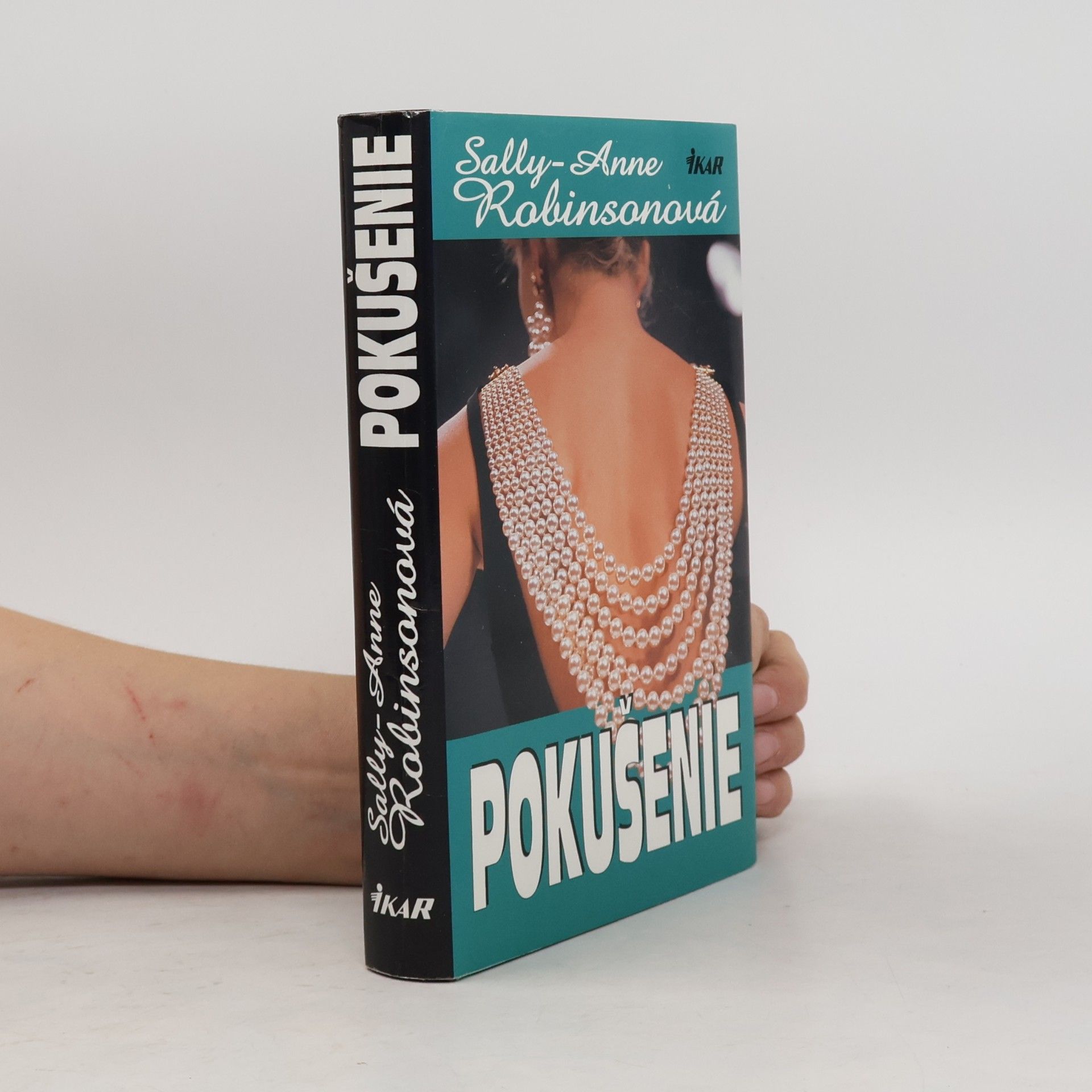 SallyAnne Robinson Pokušenie