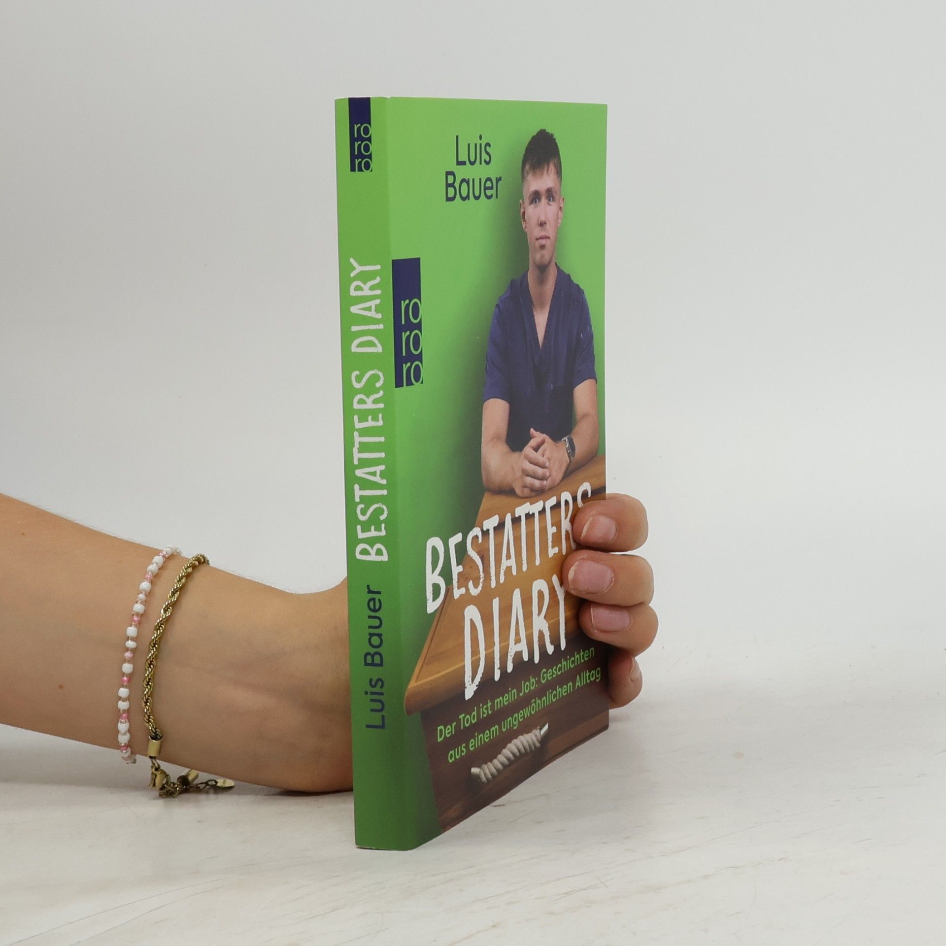Katharina Worsch Bestatters Diary