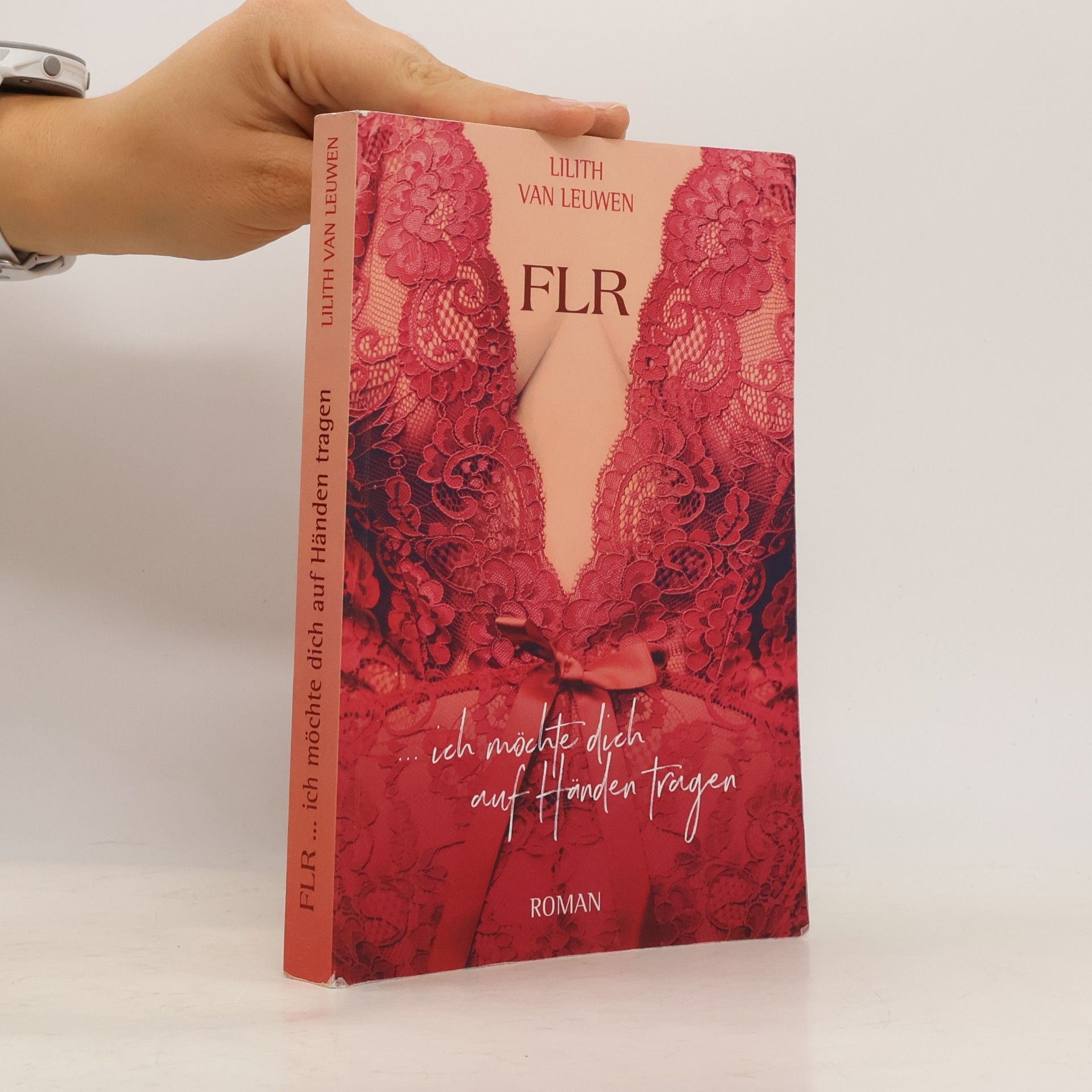 Lilith van Leuwen FLR