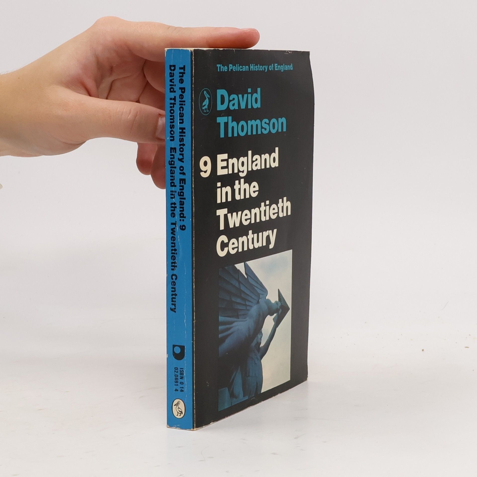 David Thomson England in the Twentieth Century