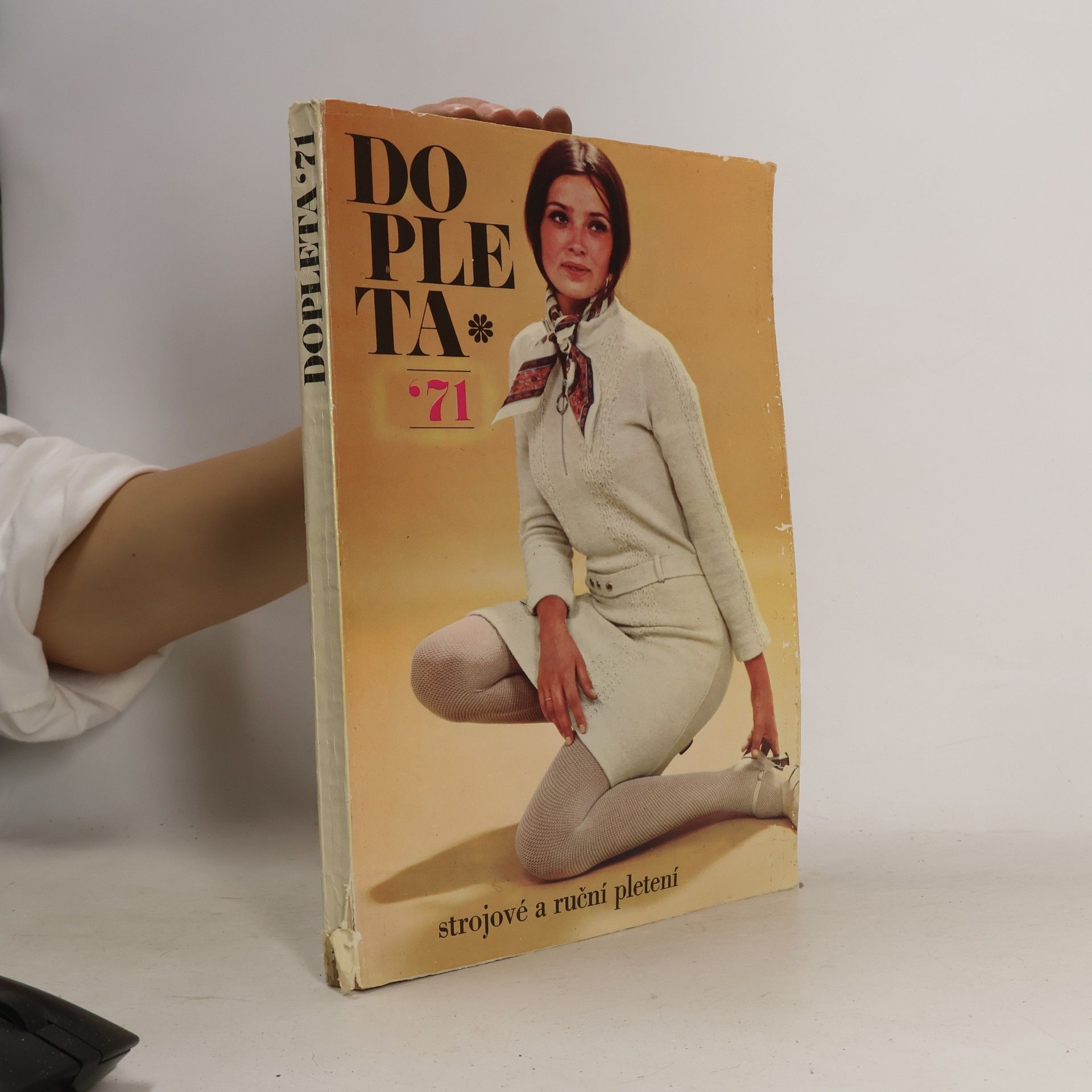 Ludmila Pešková Dopleta* 71, Strojové a ruční pletení